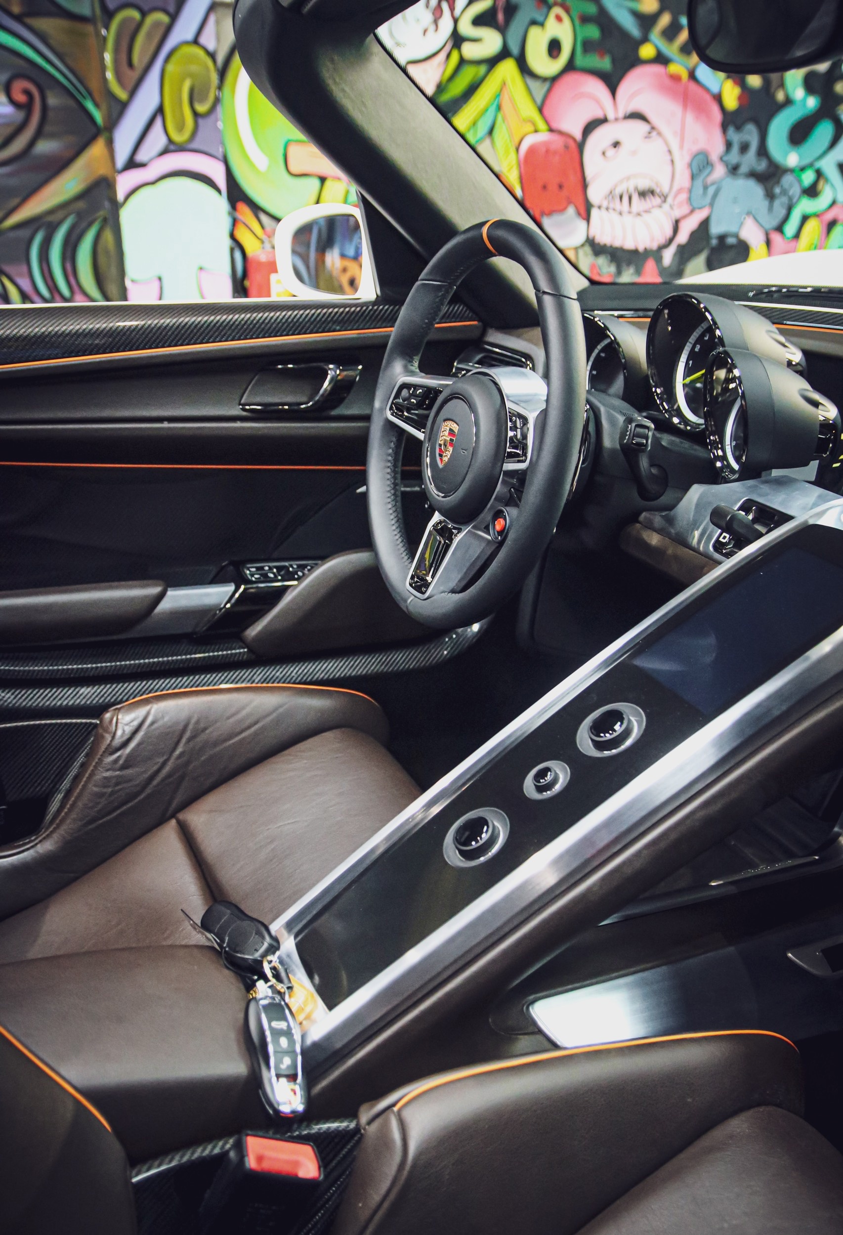 Chi tiet mau xe dat nhat cua Porsche tai Viet Nam anh 7