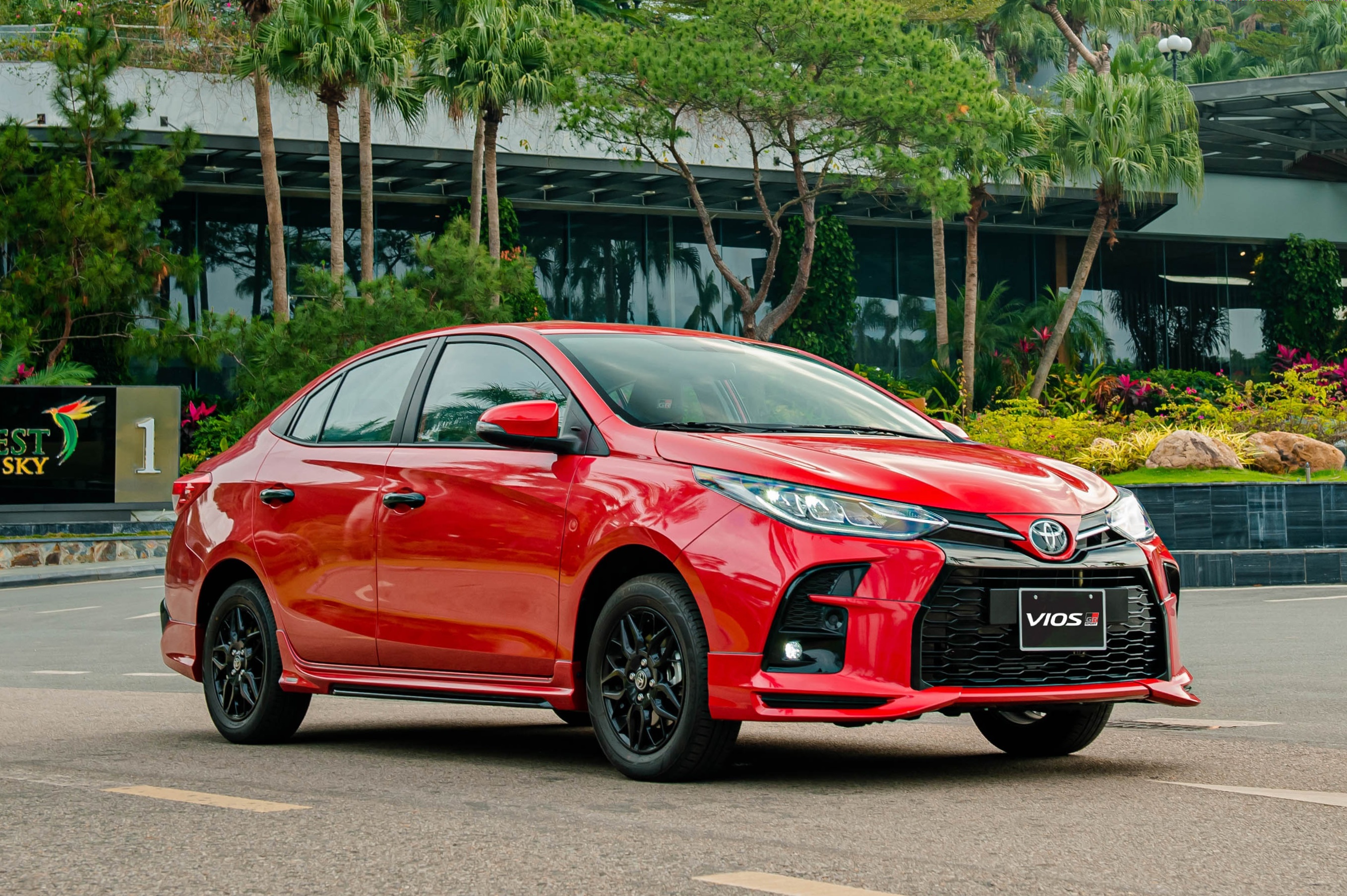 Những mẫu xe thể thao có giá dưới 1 tỷ đồng ảnh 5 Nhung mau xe the thao co gia duoi 1 ty dong anh 5