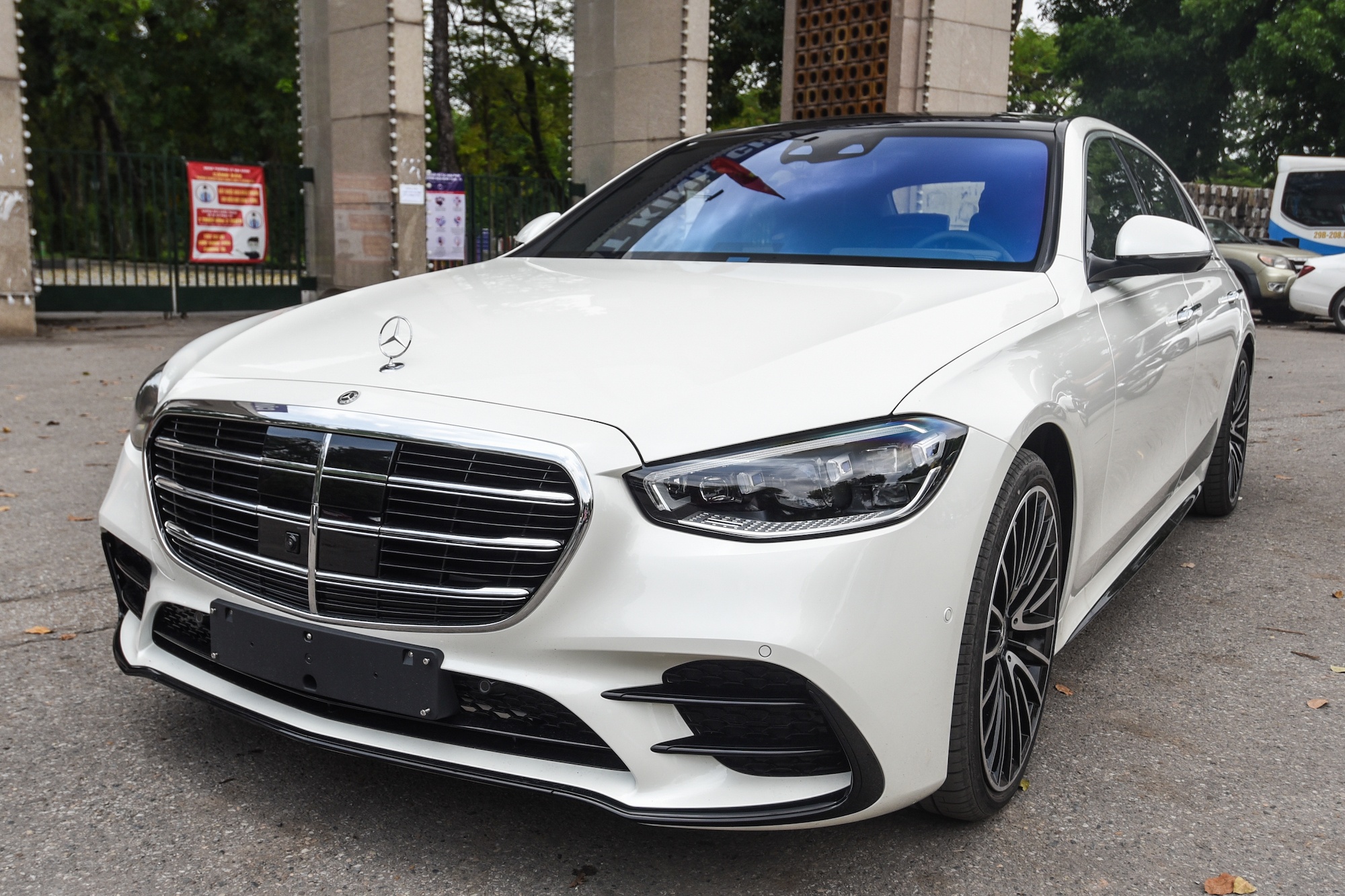 Mercedes-Benz S 500 2021 dau tien Viet Nam anh 3
