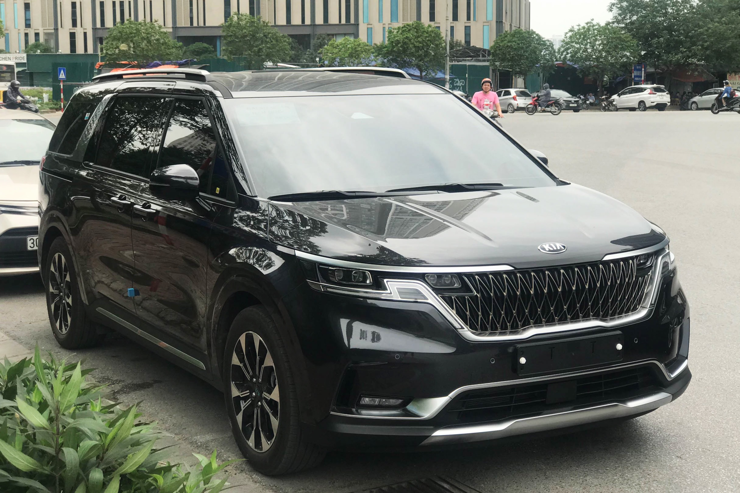 Nhung mau xe da dung tien ty sap duoc ra mat tai Viet Nam hinh anh