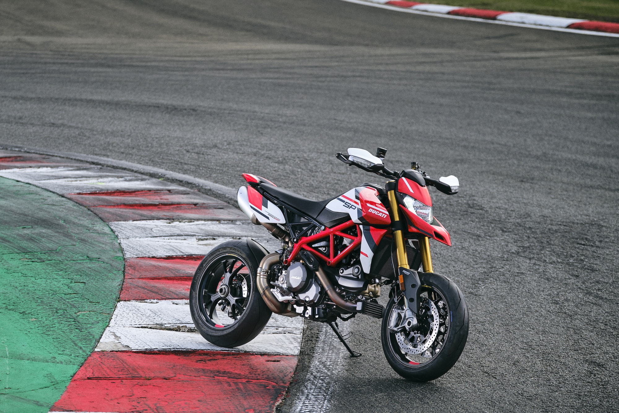 Ducati Hypermotard 950 2022 ra mắt ảnh 11 Ducati Hypermotard 950 2022 ra mat anh 11