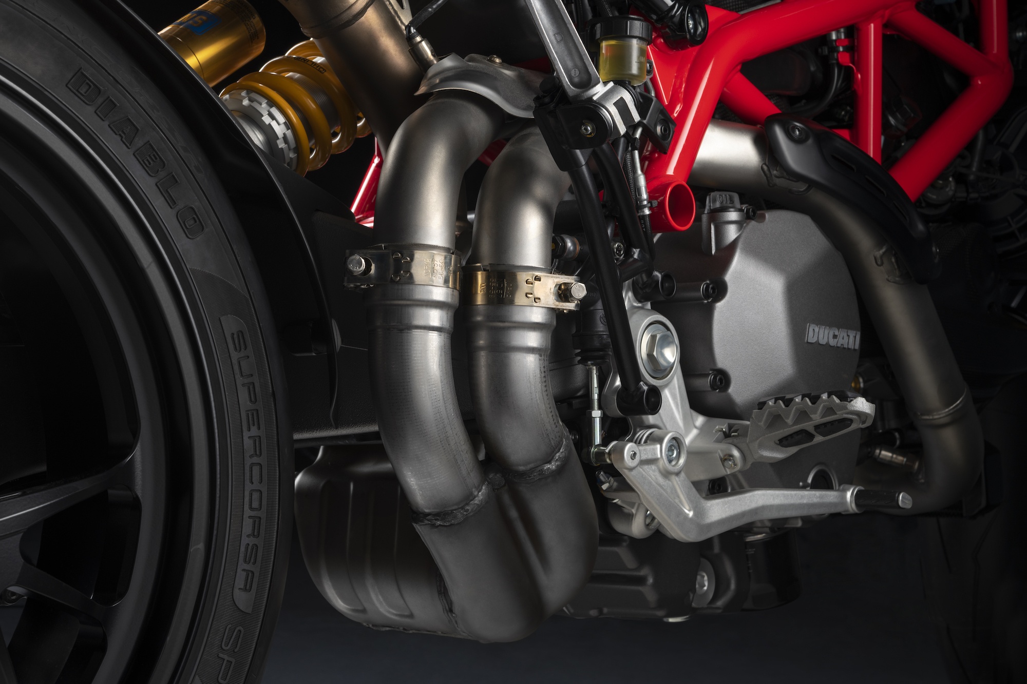Ducati Hypermotard 950 2022 ra mắt ảnh 2 Ducati Hypermotard 950 2022 ra mat anh 2