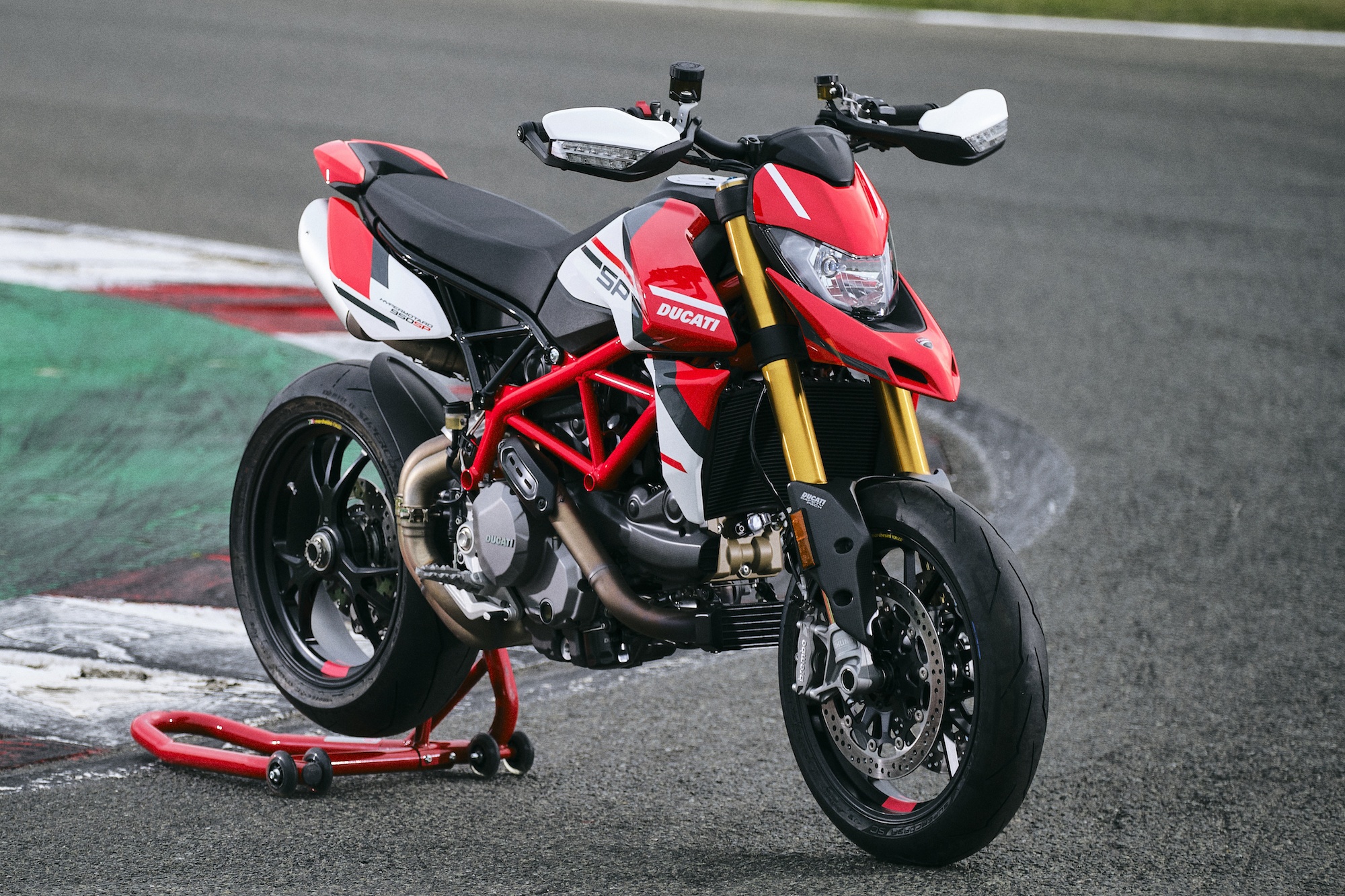 Ducati Hypermotard 950 2022 ra mắt ảnh 1 Ducati Hypermotard 950 2022 ra mat anh 1