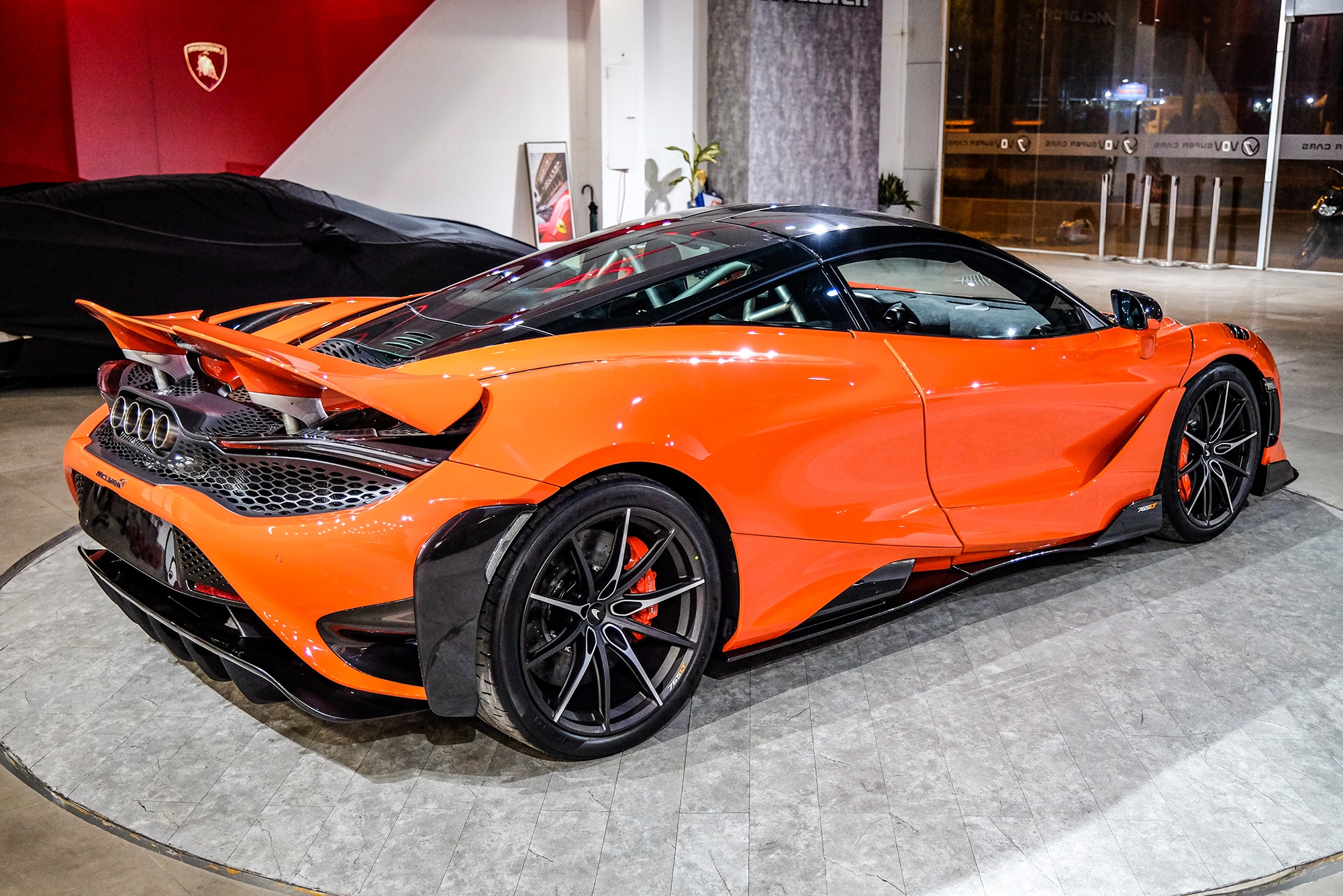 McLaren 765LT thu 2 Viet Nam anh 2