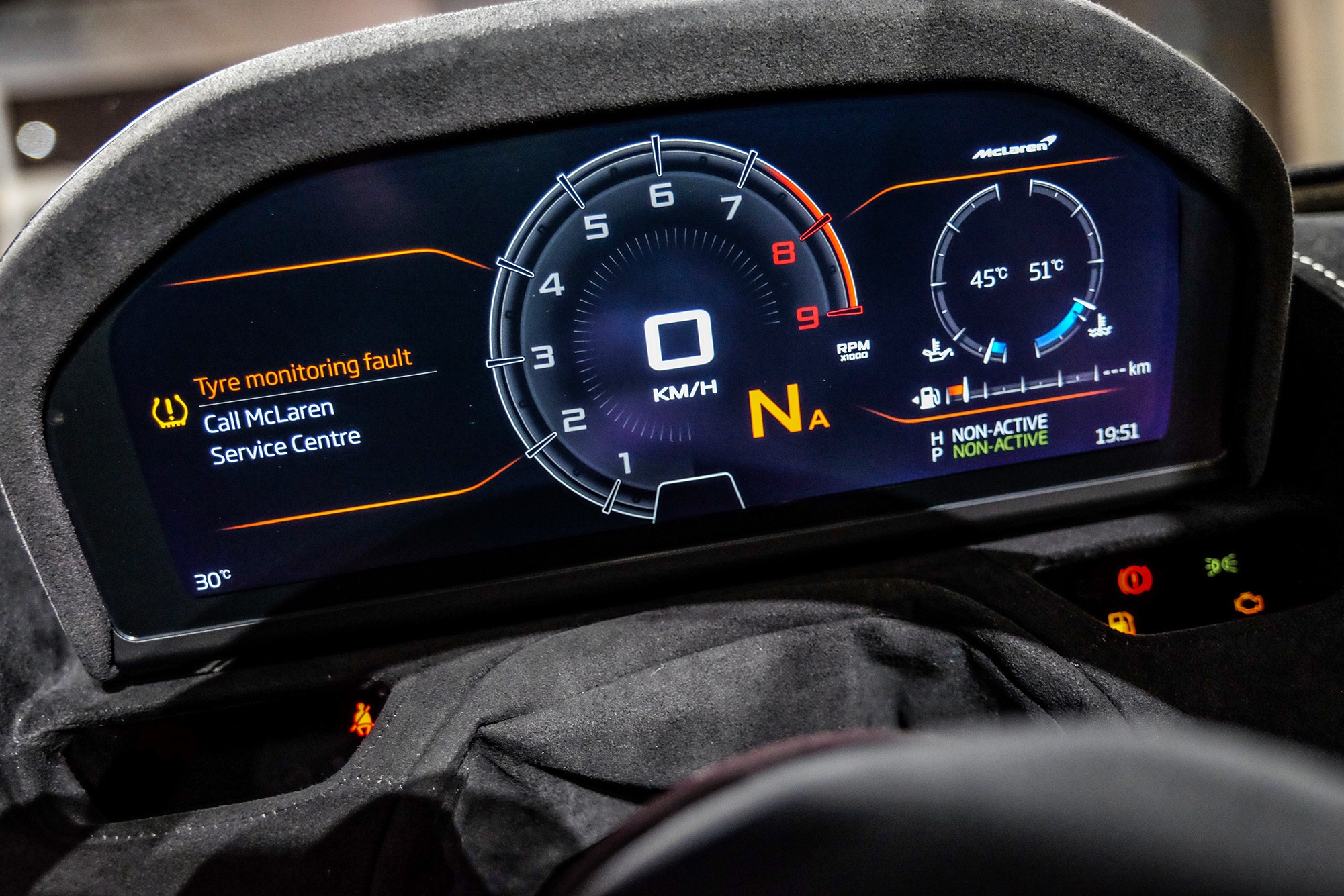 McLaren 765LT thu 2 Viet Nam anh 9