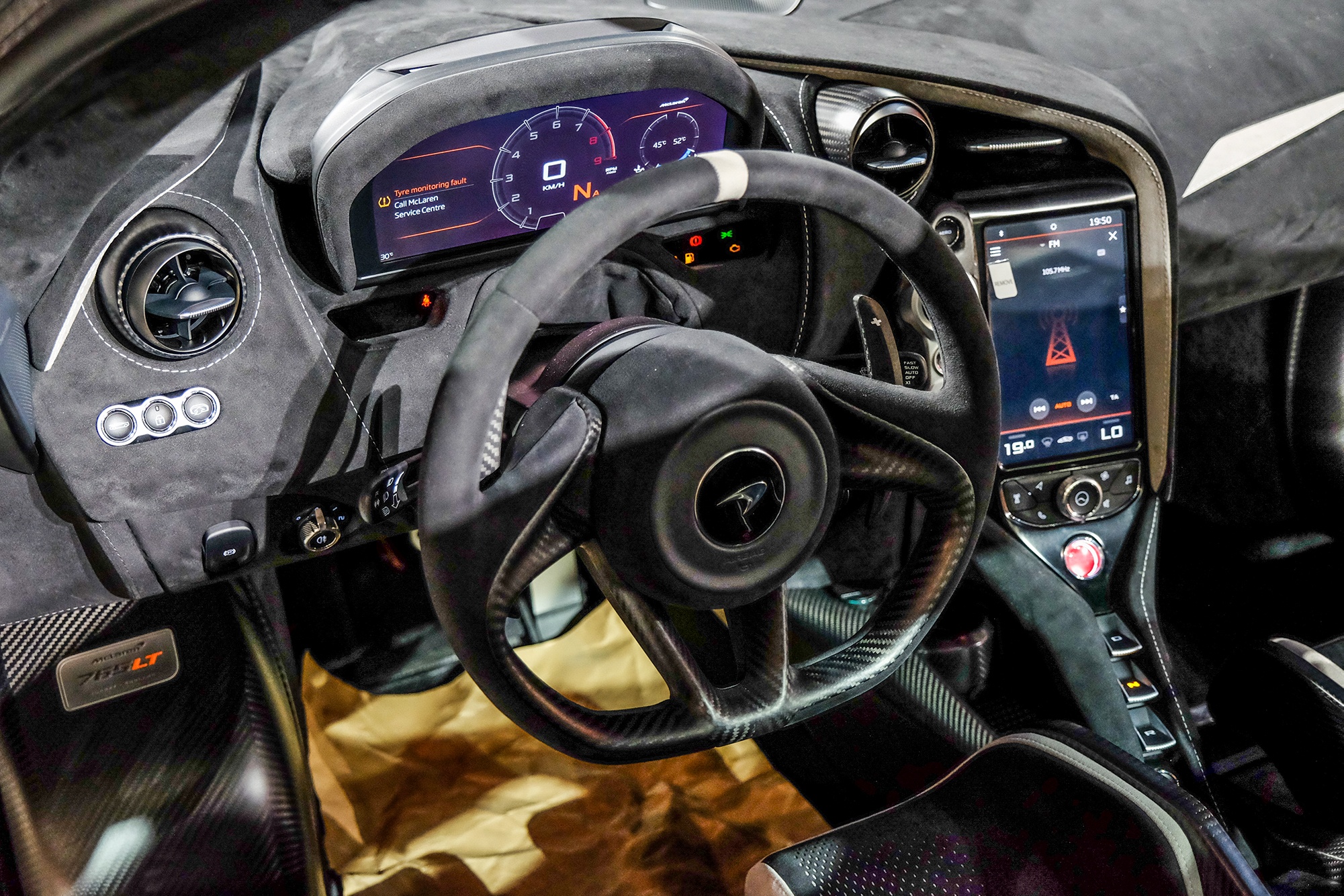 McLaren 765LT thu 2 Viet Nam anh 8