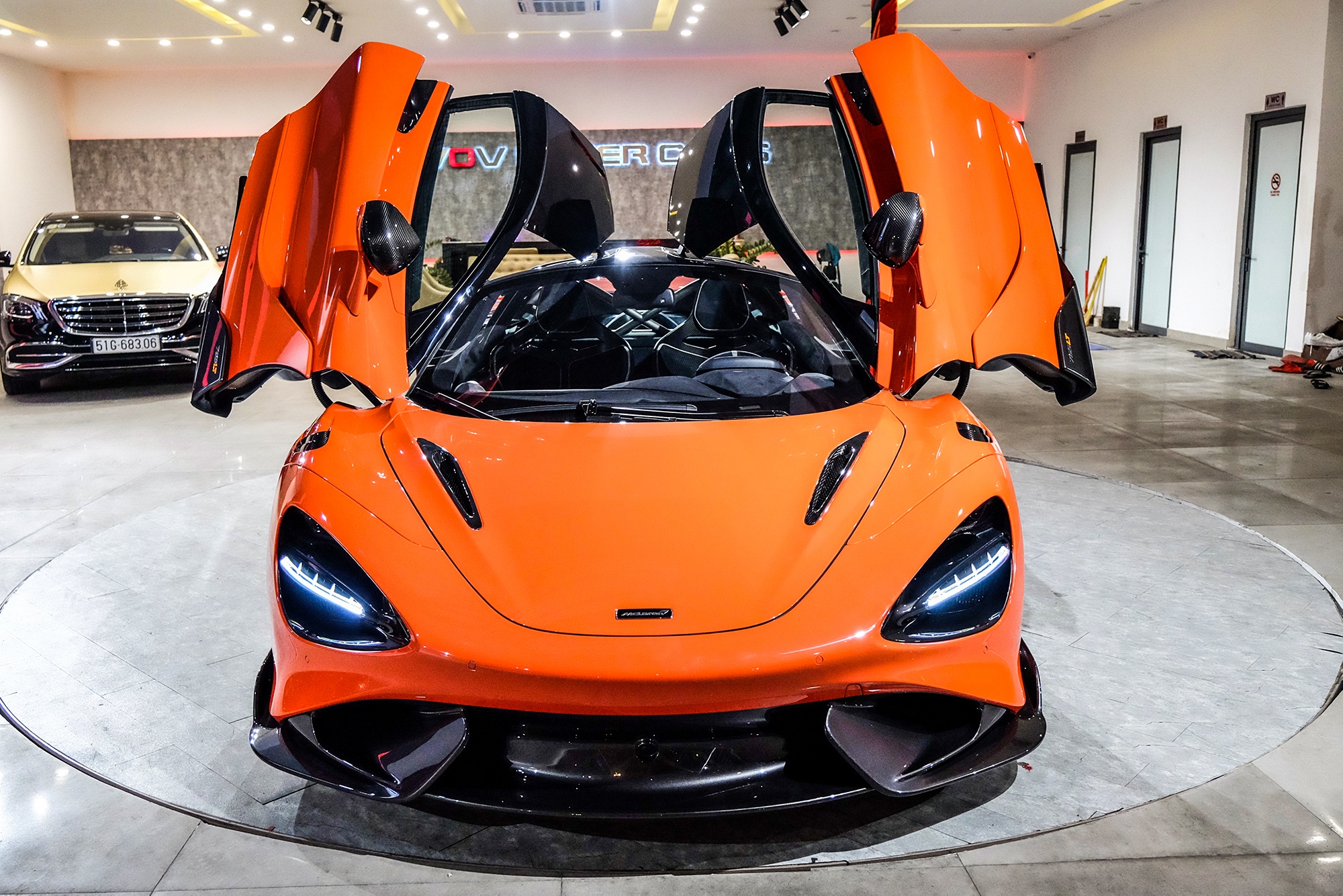 McLaren 765LT thu 2 Viet Nam anh 13