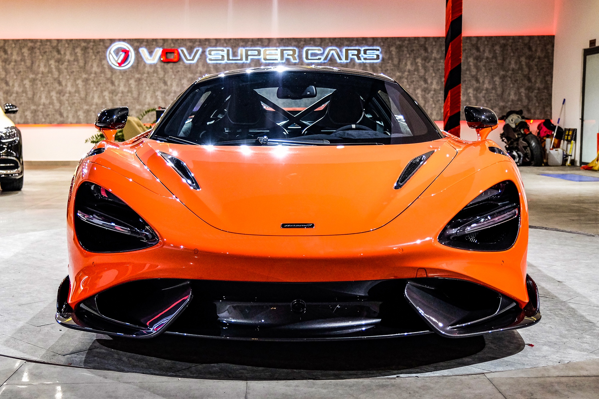 McLaren 765LT thu 2 Viet Nam anh 3