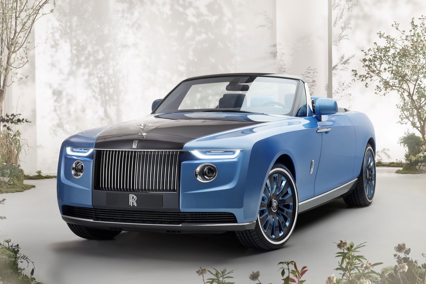 Rapper Jay-Z mua chiec Rolls-Royce gia 28 trieu USD hinh anh