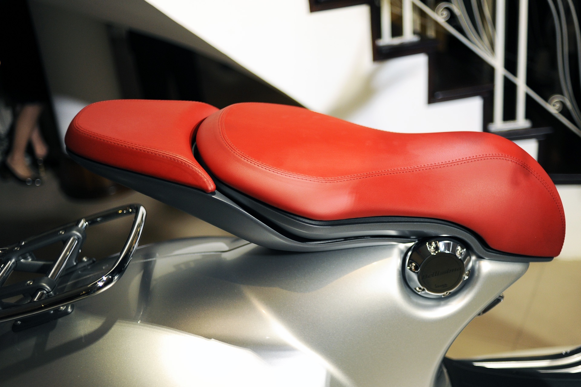 Gia lan banh tay ga 125 cc co phanh ABS anh 27