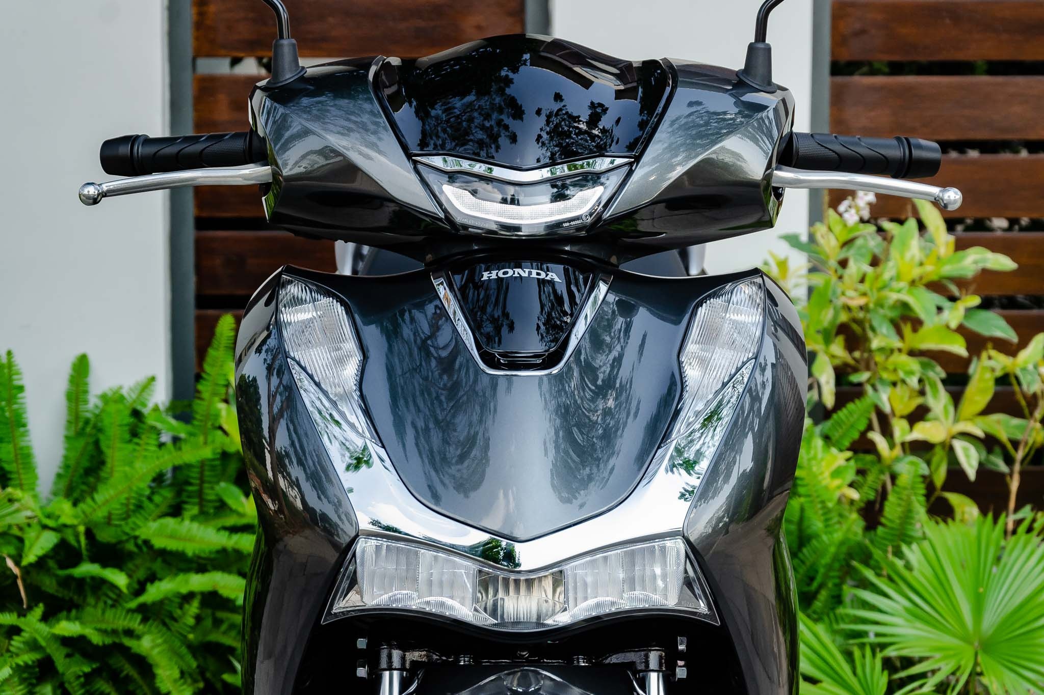 Gia lan banh tay ga 125 cc co phanh ABS anh 19