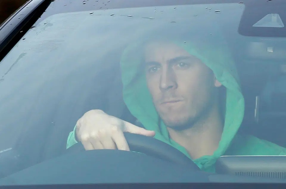 Hazard,  Lukaku choi xe anh 14