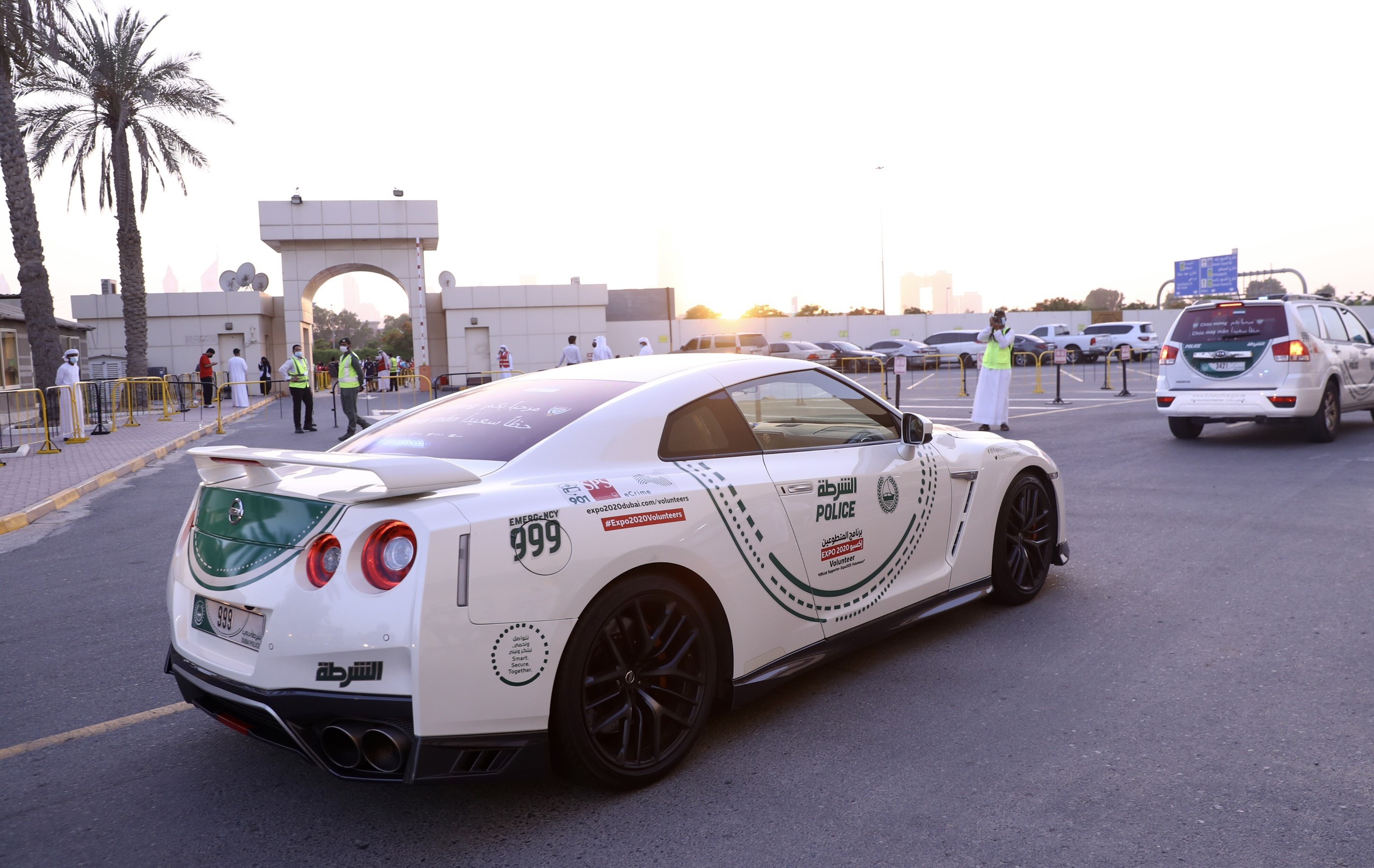 sieu xe dan doan cua canh sat Dubai anh 3