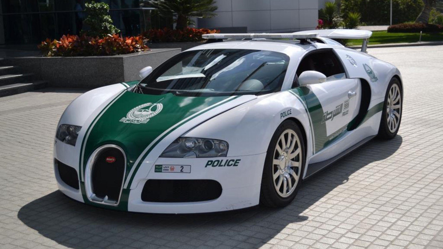 Những siêu xe cảnh sát đắt nhất UAE ảnh 5 Nhung sieu xe canh sat dat nhat UAE anh 5