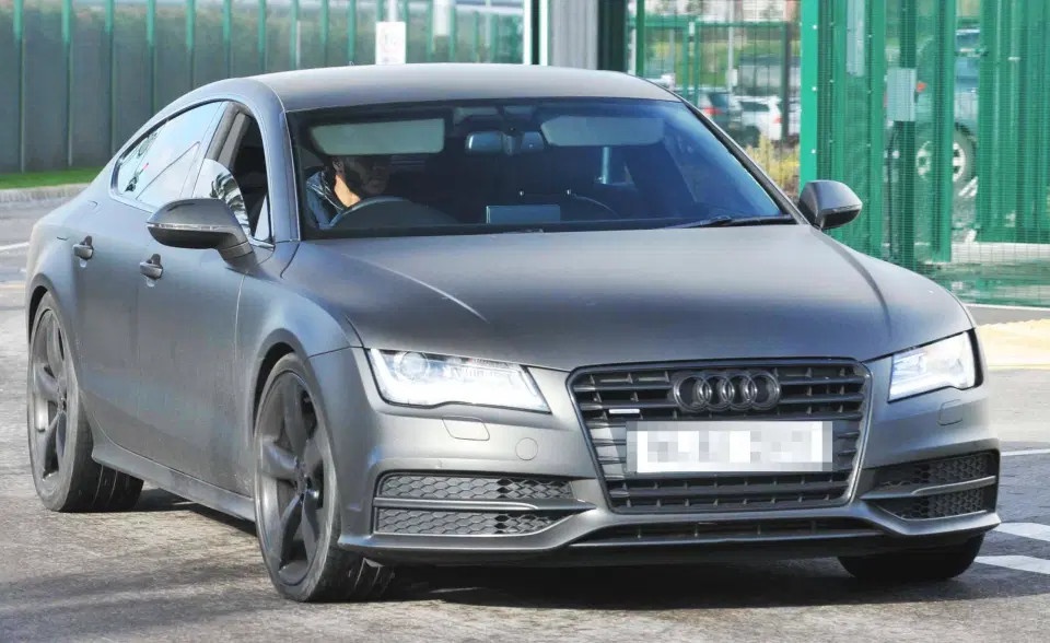 Dan xe 1 trieu bang cua Sterling anh 10