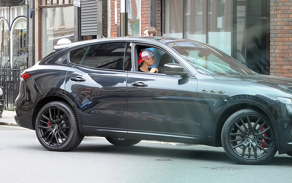 Con trai Beckham cầm lái Maserati  ảnh 1 Con trai Beckham cam lai Maserati anh 1