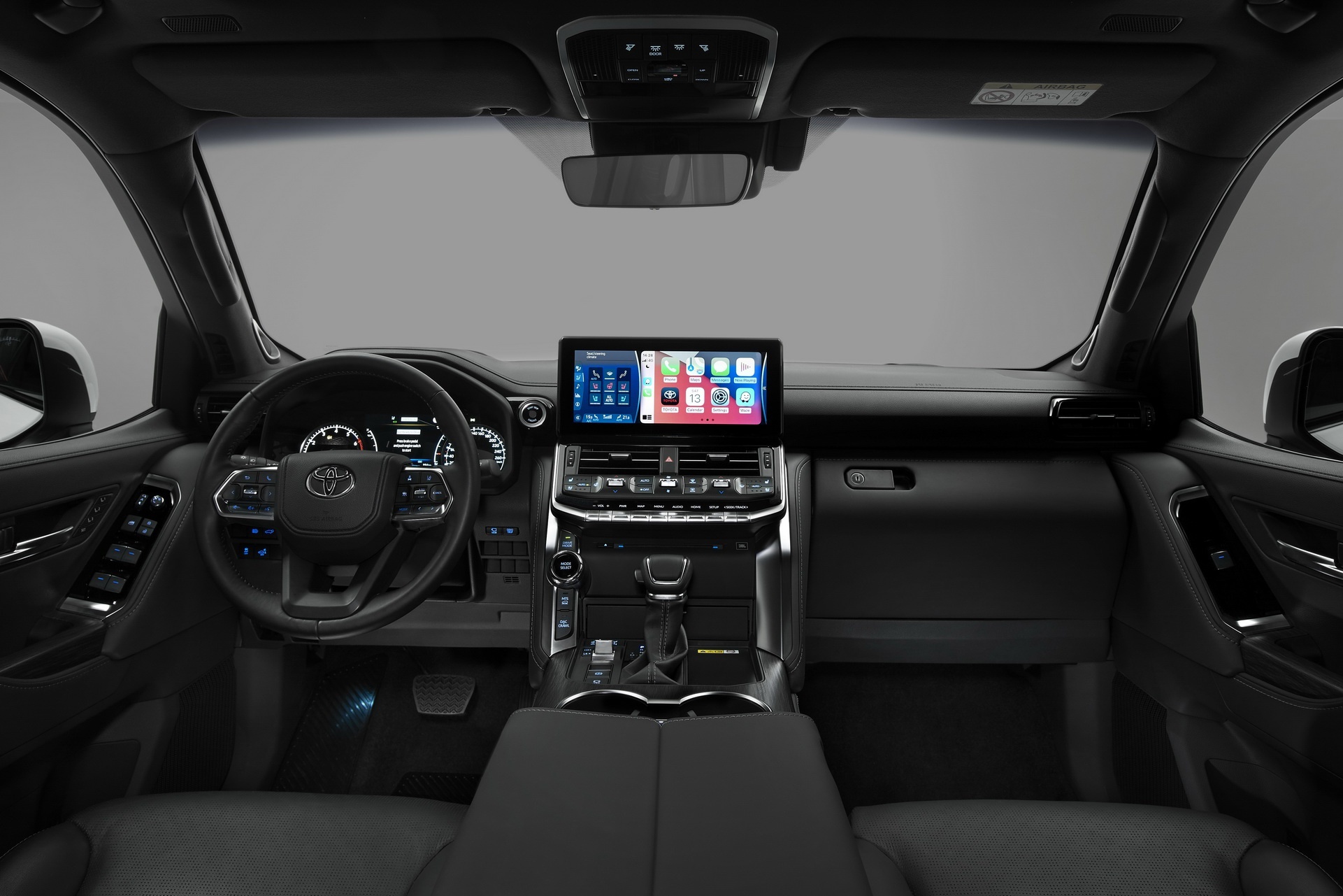 Toyota Land Cruiser 2022 làm xe cảnh sát Dubai ảnh 8 Toyota Land Cruiser 2022 lam xe canh sat Dubai anh 8
