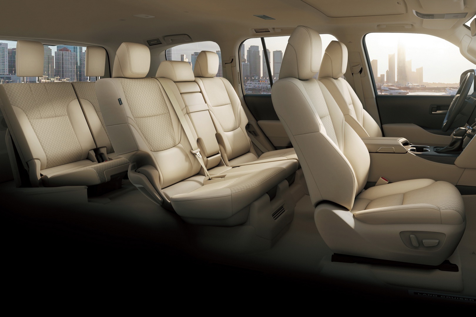 Toyota Land Cruiser 2022 làm xe cảnh sát Dubai ảnh 7 Toyota Land Cruiser 2022 lam xe canh sat Dubai anh 7