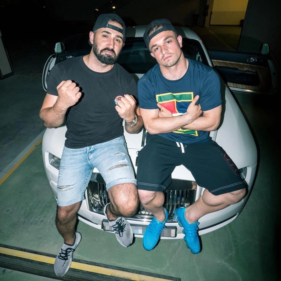 Dan xe cua Xherdan Shaqiri anh 3