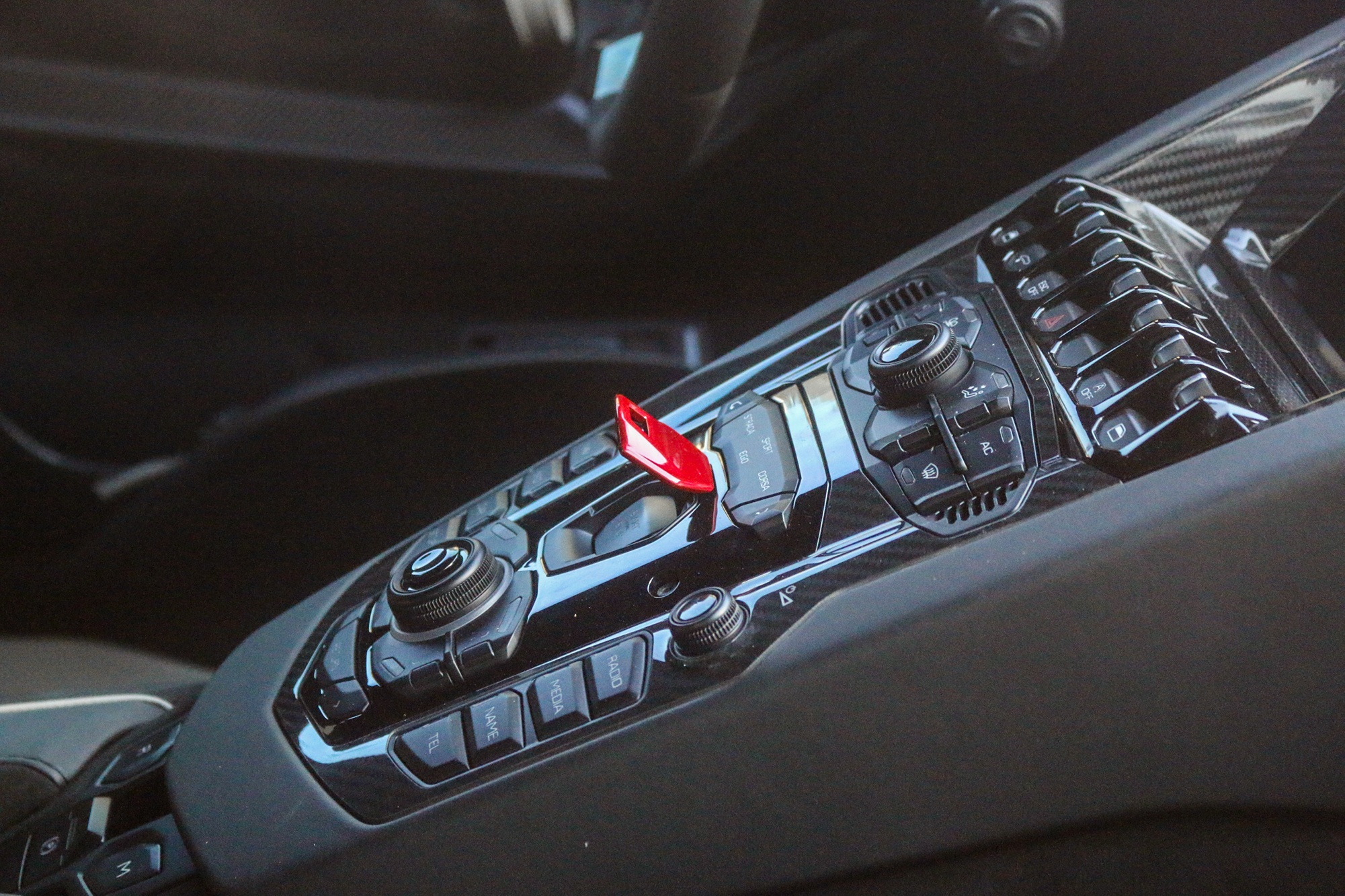 Lamborghini Aventador SVJ lot xac tai Viet Nam anh 7