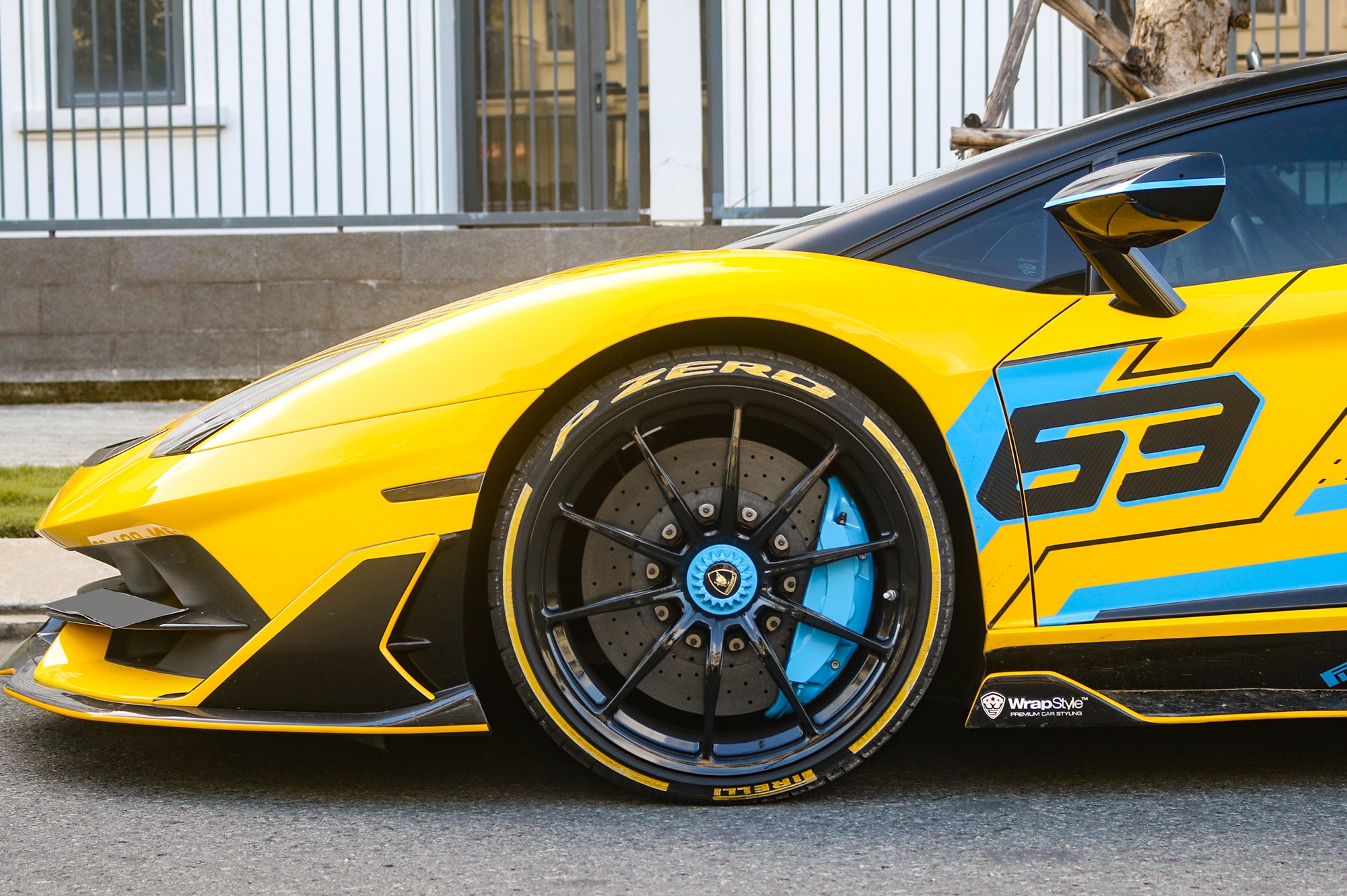 Lamborghini Aventador SVJ lot xac tai Viet Nam anh 6