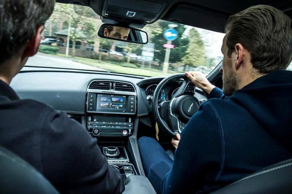 Dan xe cua Harry Kane anh 5