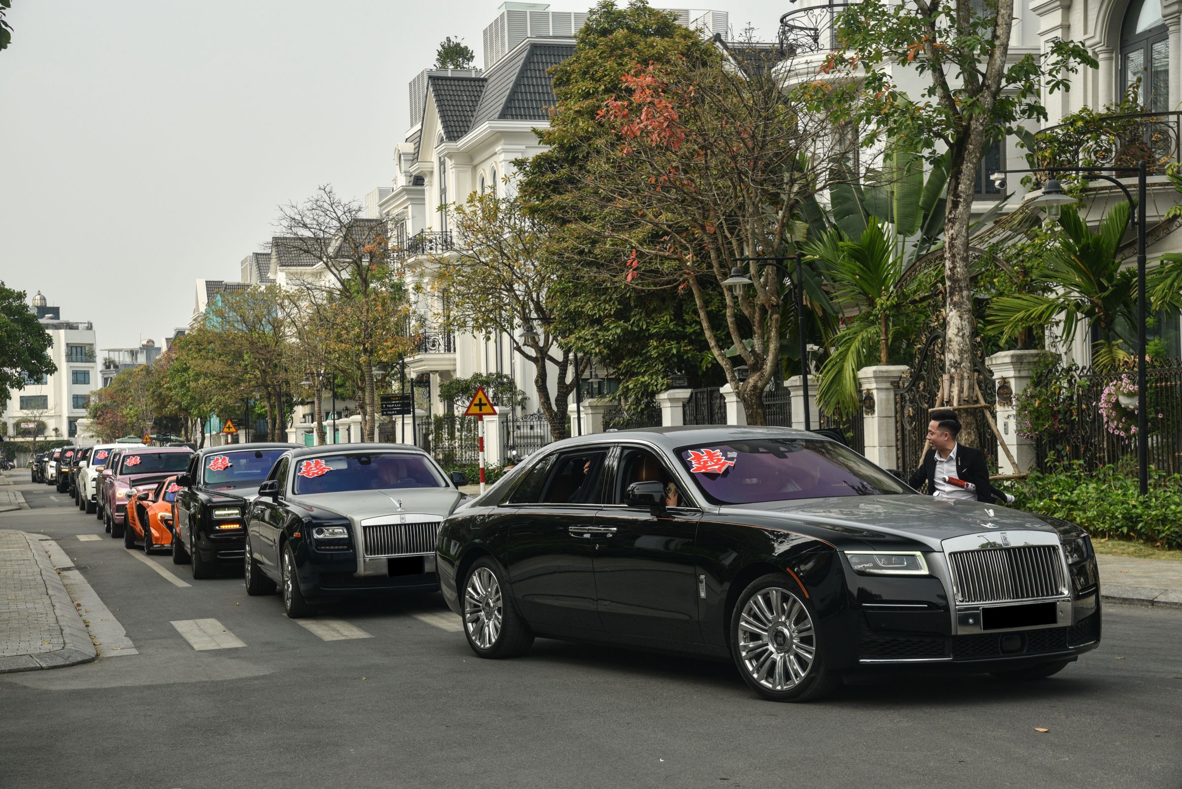 Dam cuoi sieu xe anh 1