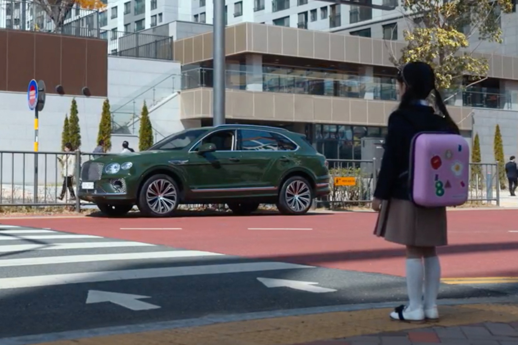 Dan xe sieu sang trong phim 'The Glory' hinh anh