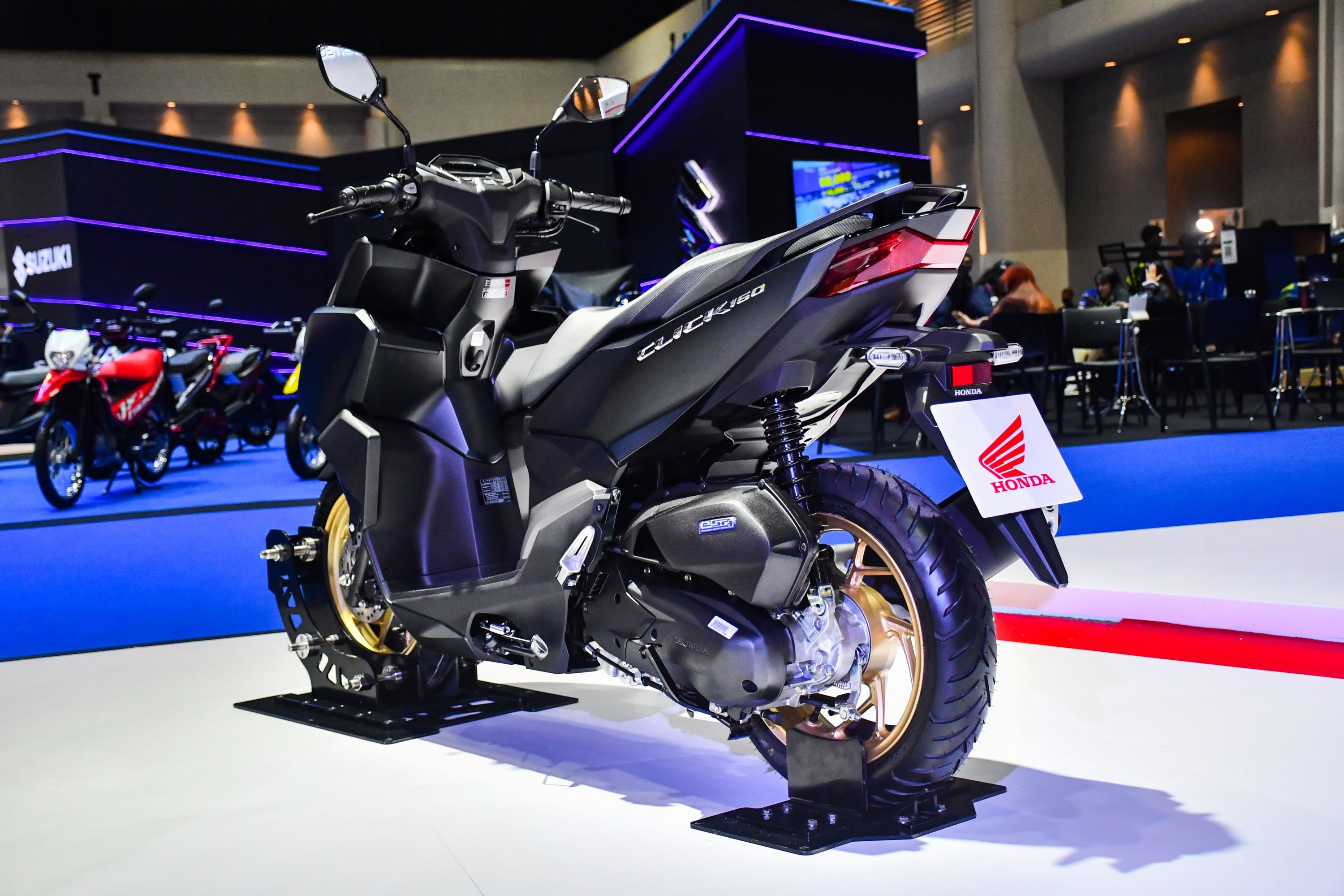 Honda Click 160 anh 2