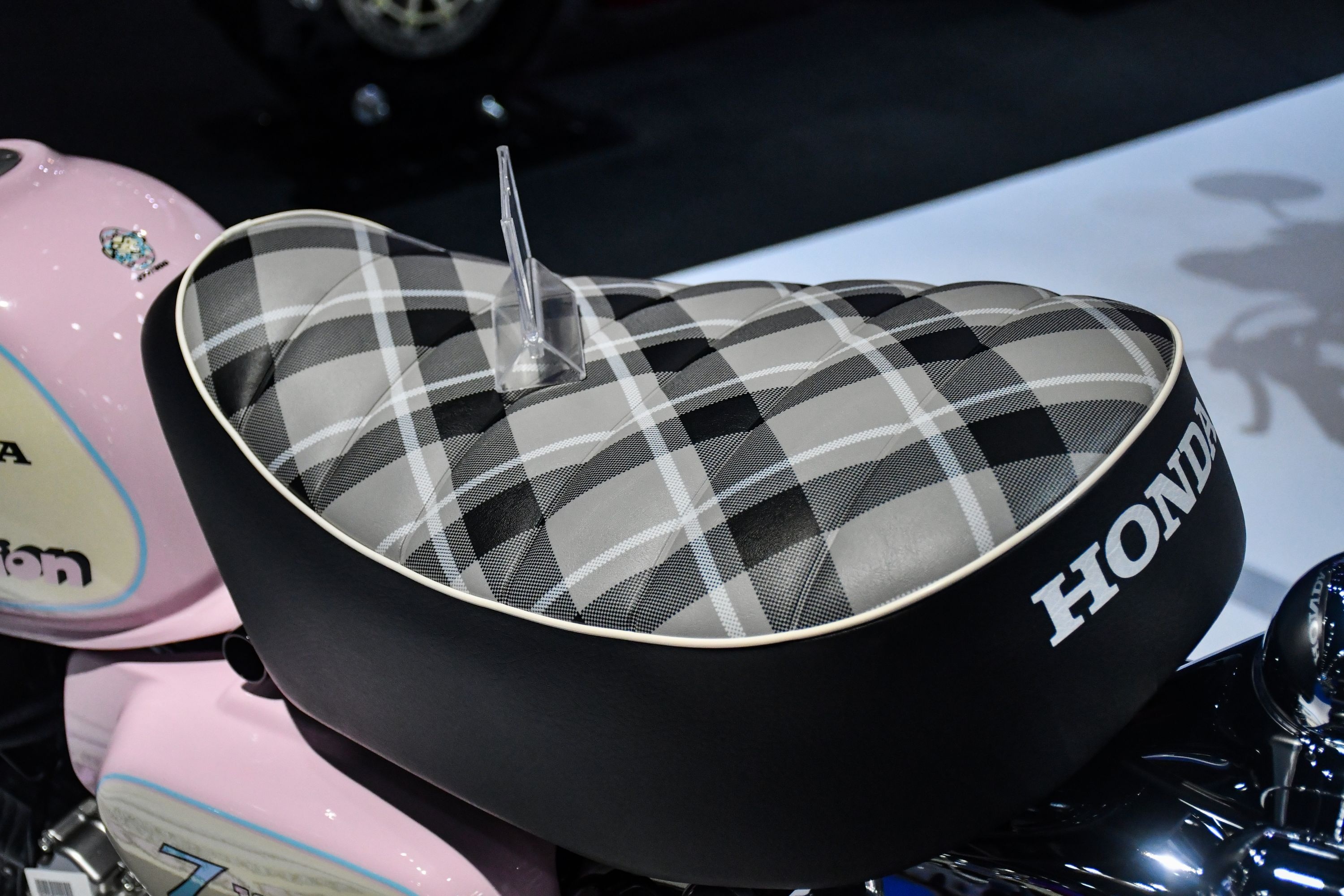 Monkey Easter Egg anh 8