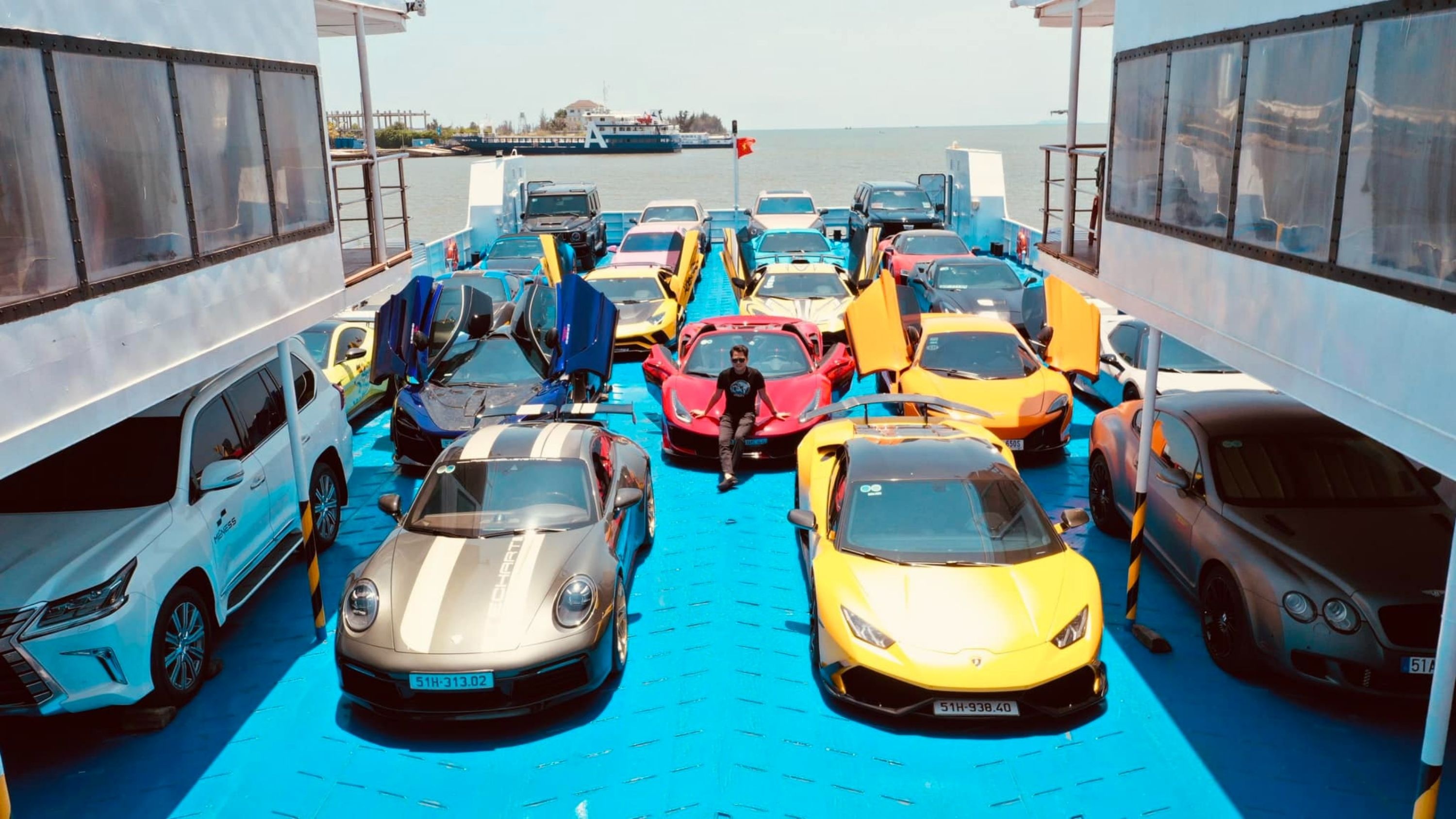 Pha cho sieu xe anh 1