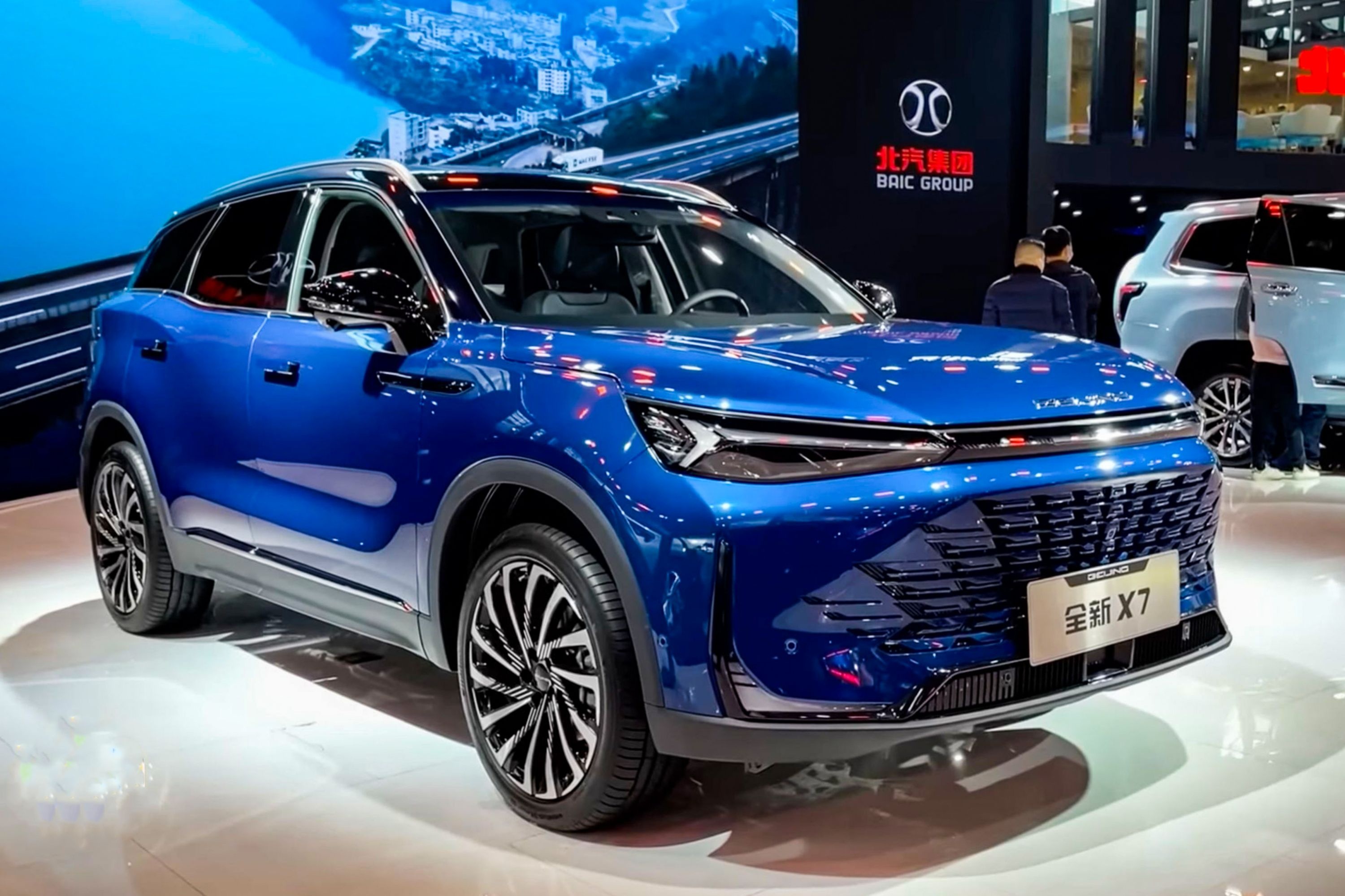 Beijing X7 2023 ra mat: Ngoai hinh giong Lexus, dong co khong doi hinh anh