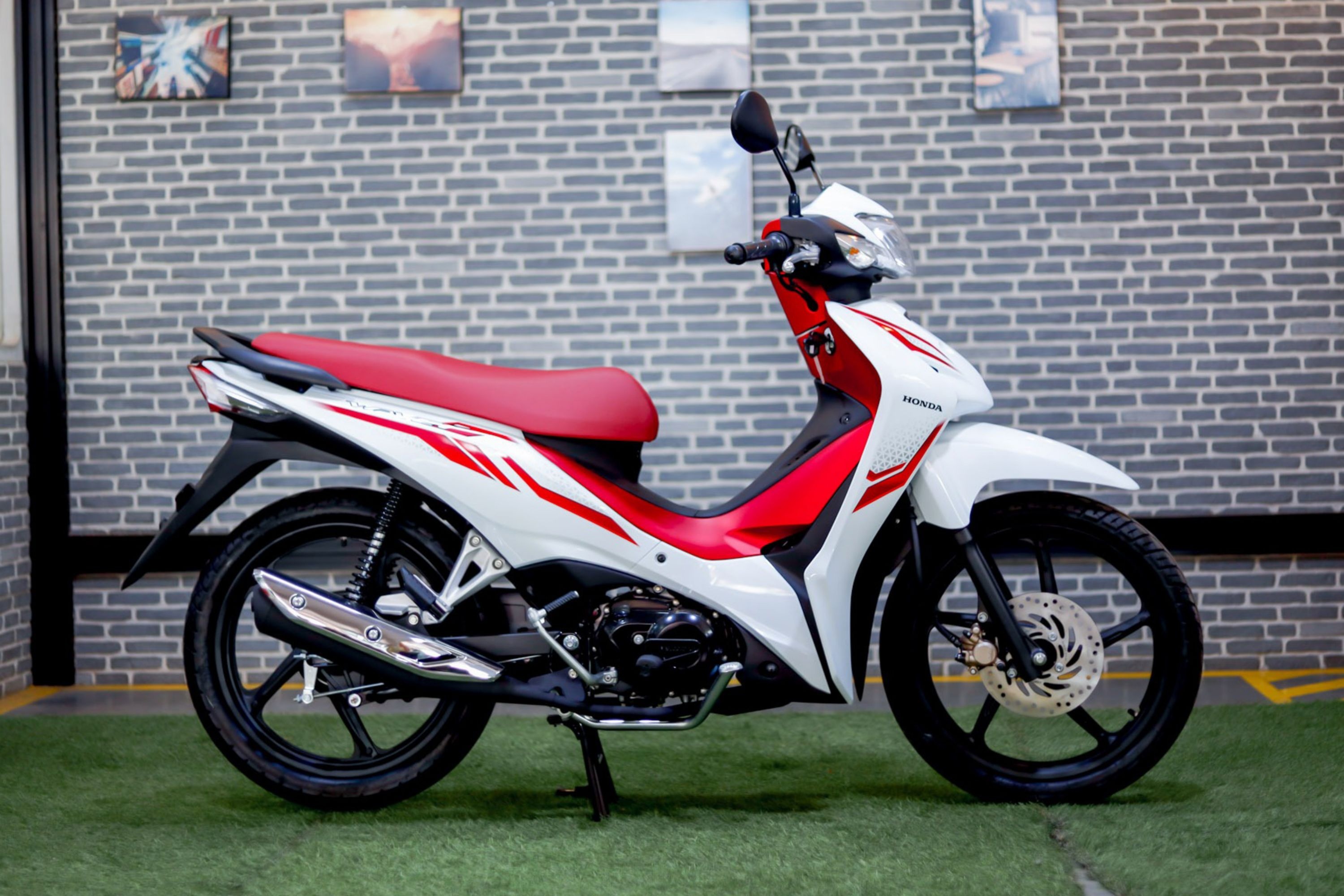 Honda Wave 110i 2023 ra mat tai Thai Lan, bo sung den hau LED hinh anh