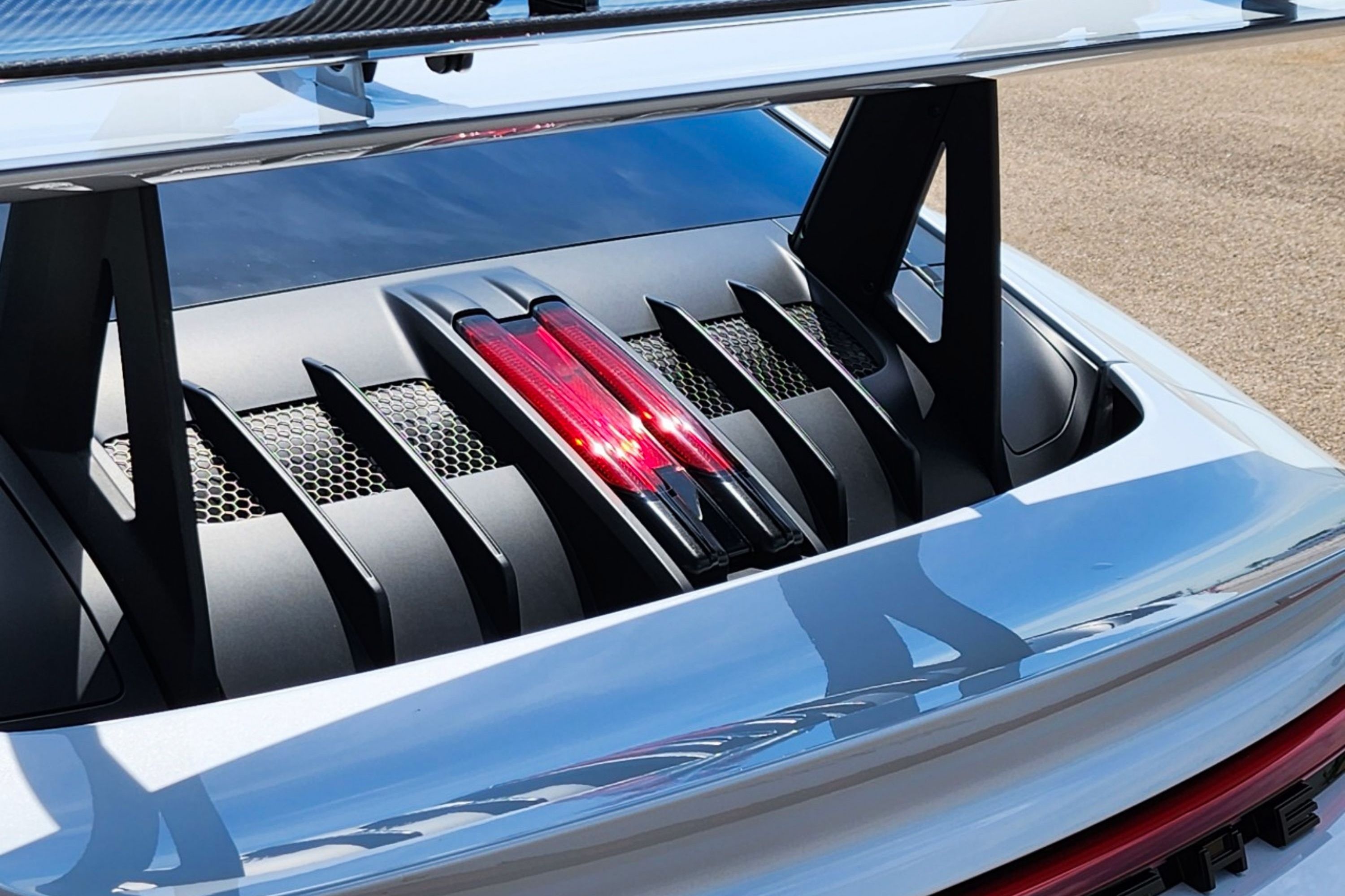 Porsche 911 GT3 RS anh 11