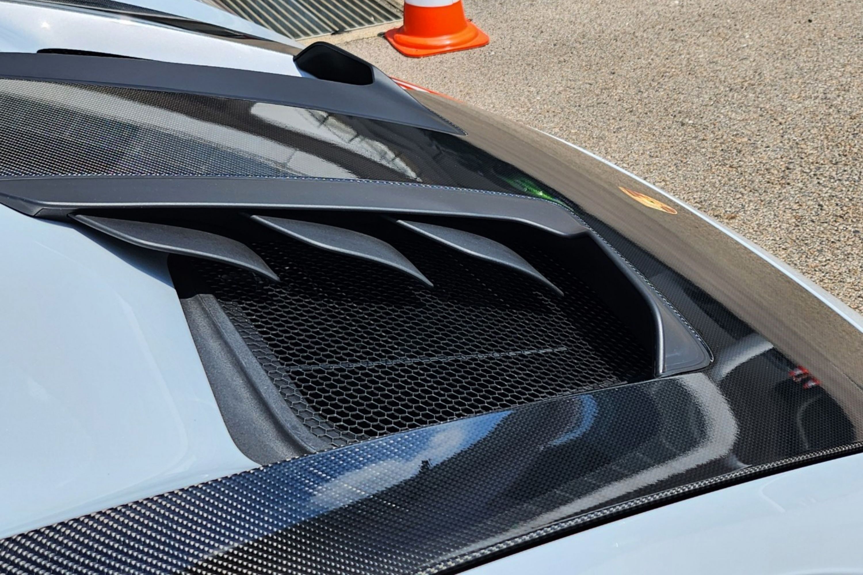 Porsche 911 GT3 RS anh 8