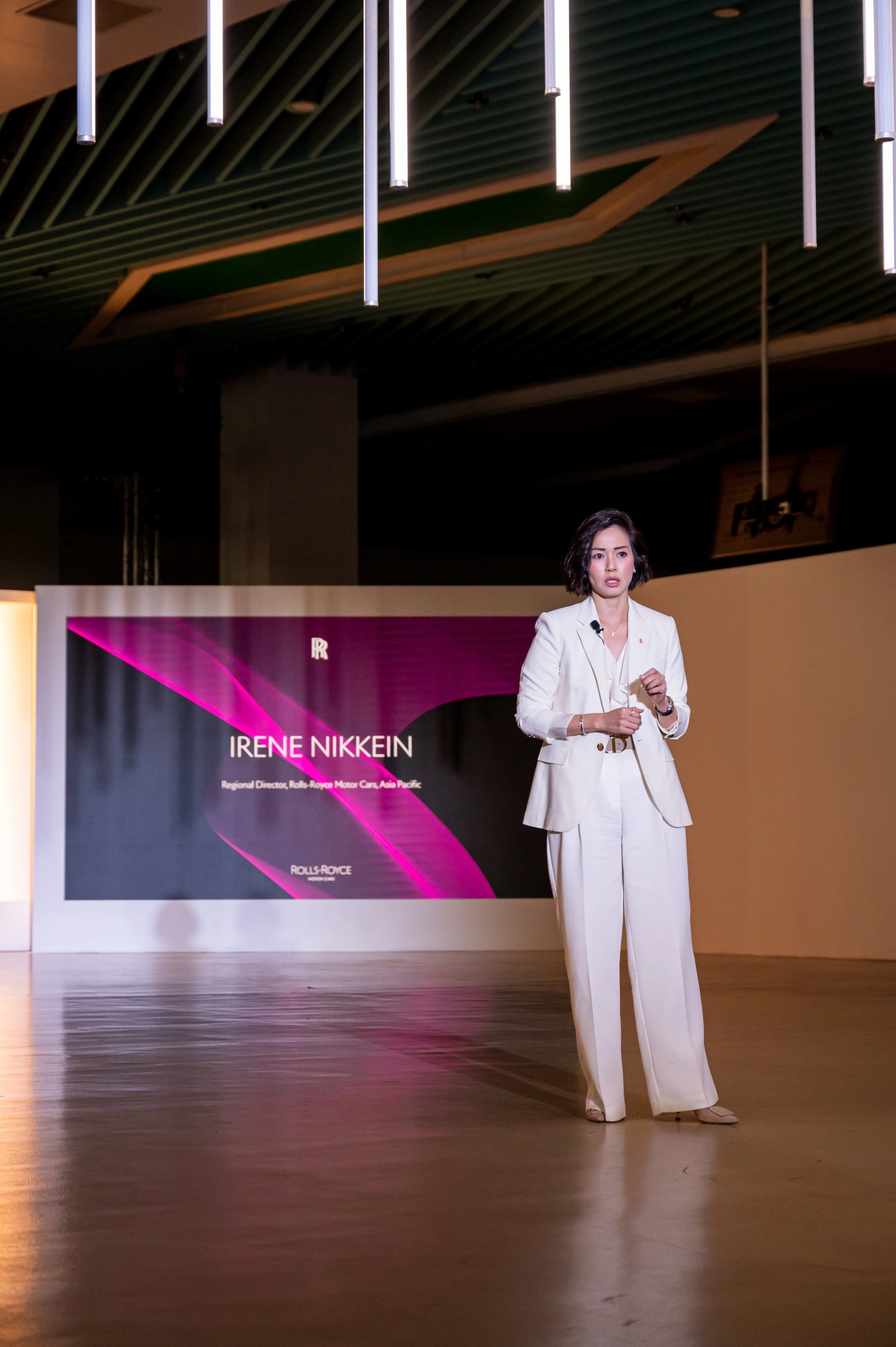 Rolls-Royce Spectre anh 6