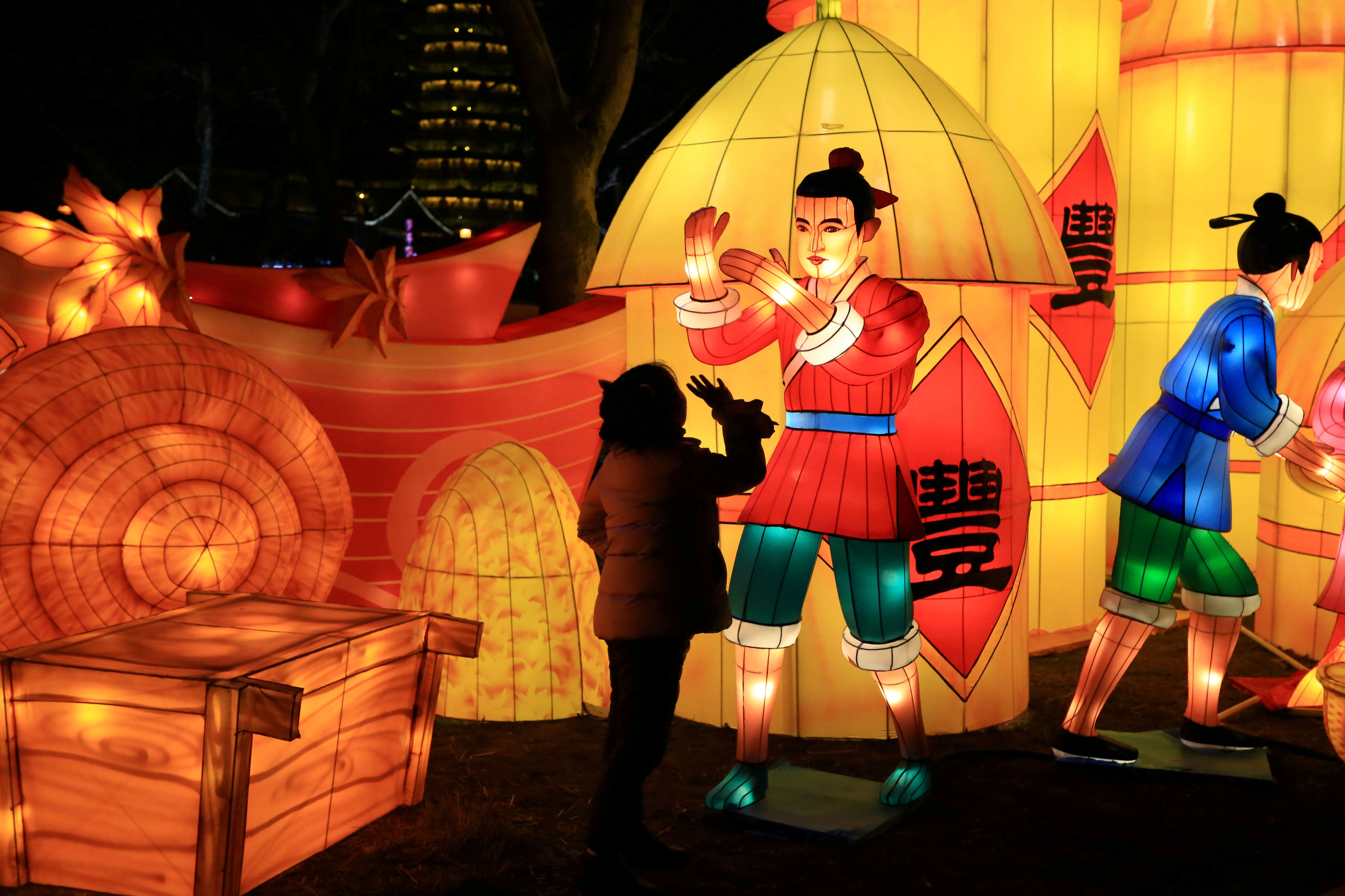 Trung Quoc don Tet nguyen dan 2019 anh 3