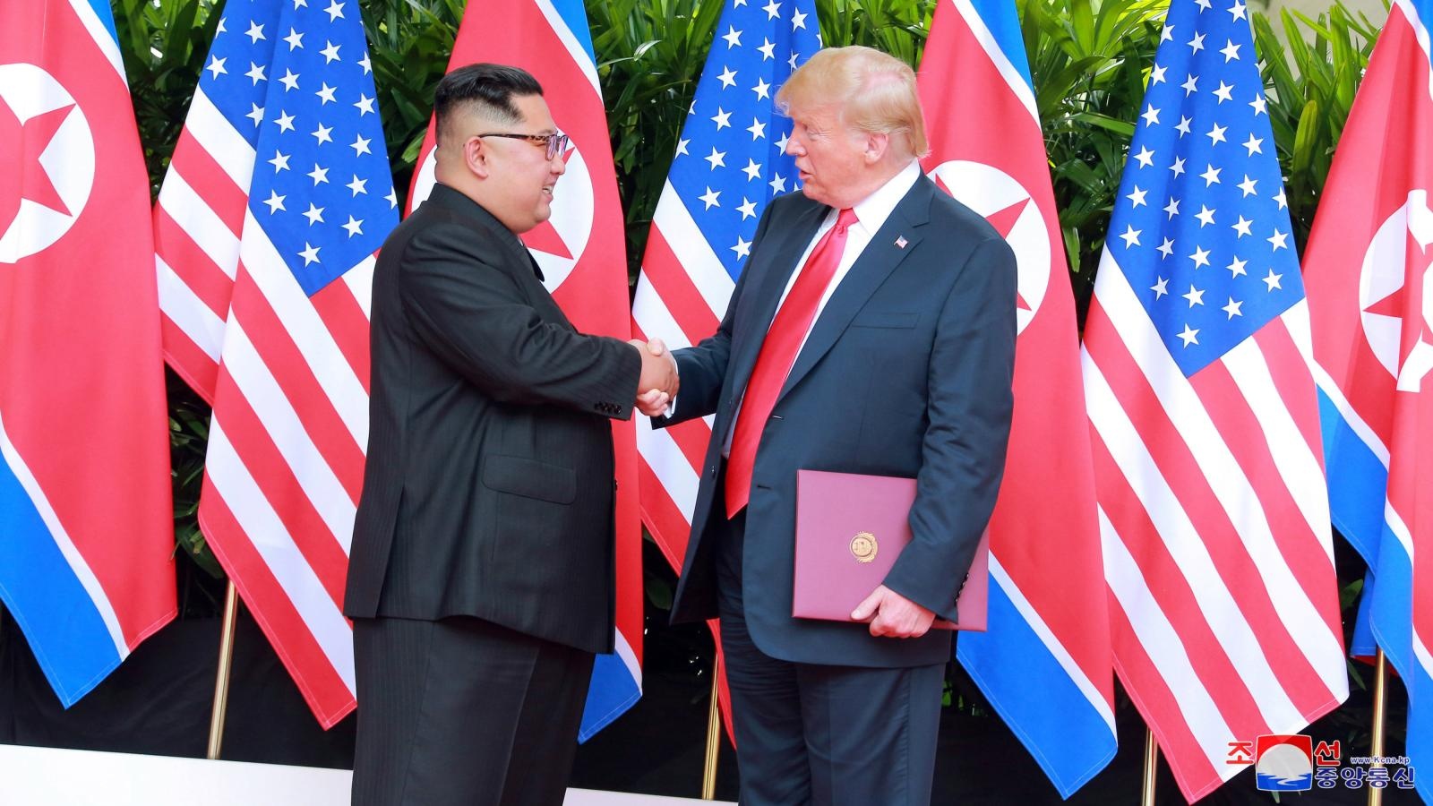 'Ba loi the' dac biet de VN to chuc hoi nghi Trump - Kim hinh anh