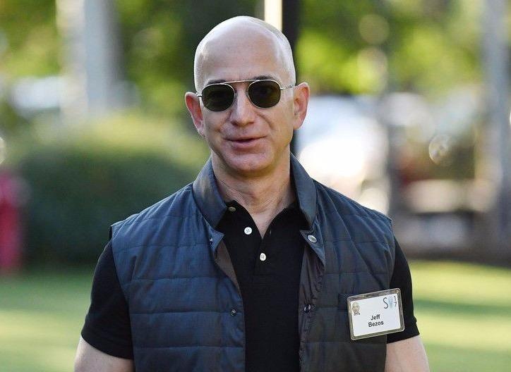 Ty phu giau nhat the gioi bi 'de doa' dang hinh anh nhay cam hinh anh