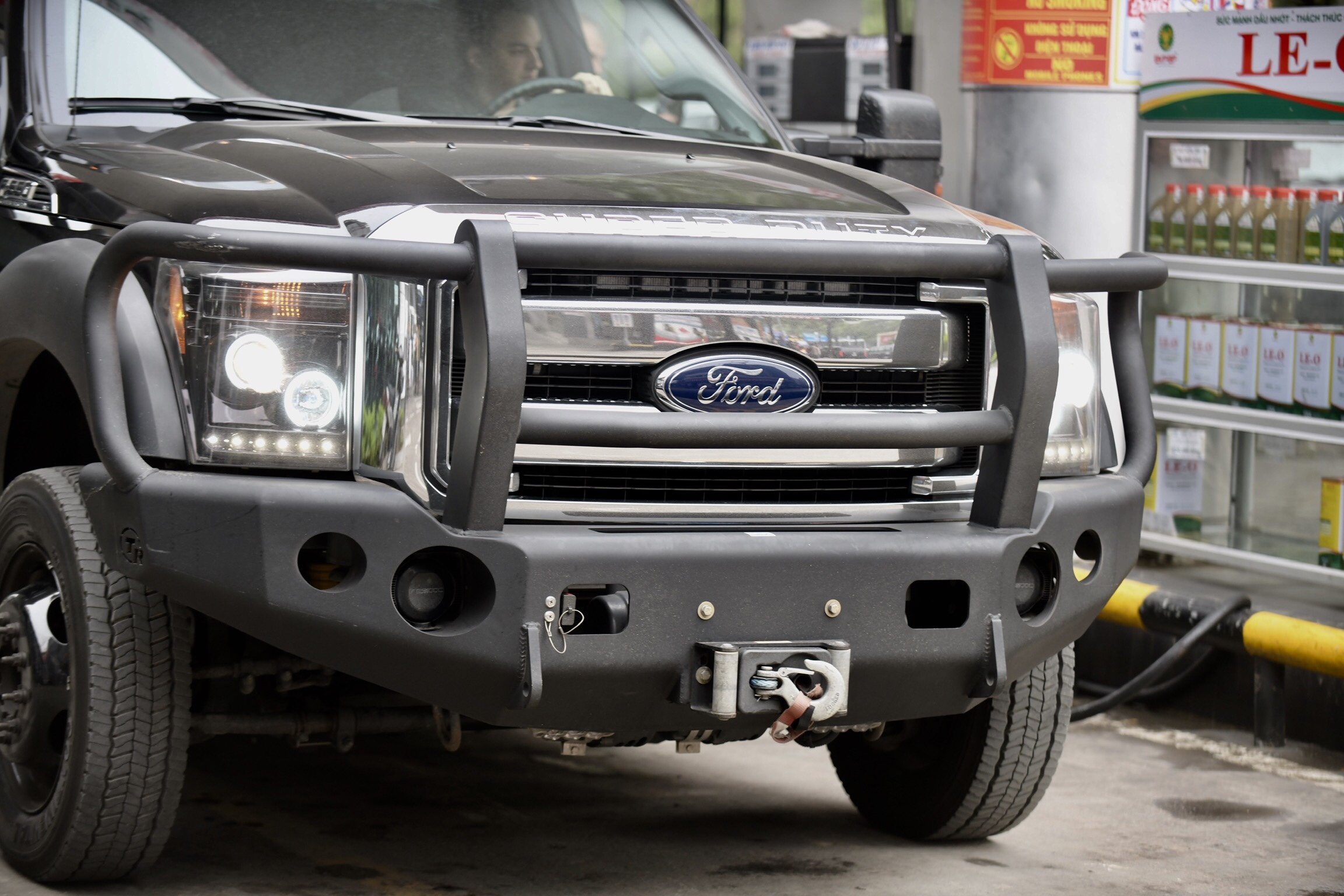 doan xe tong thong my do xang tai ha noi anh 11