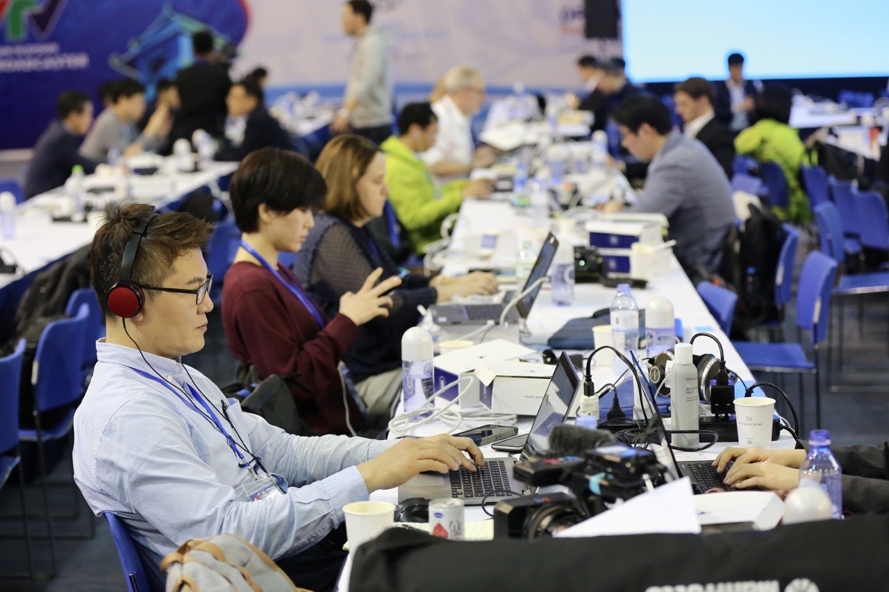 Trump den Viet Nam anh 10