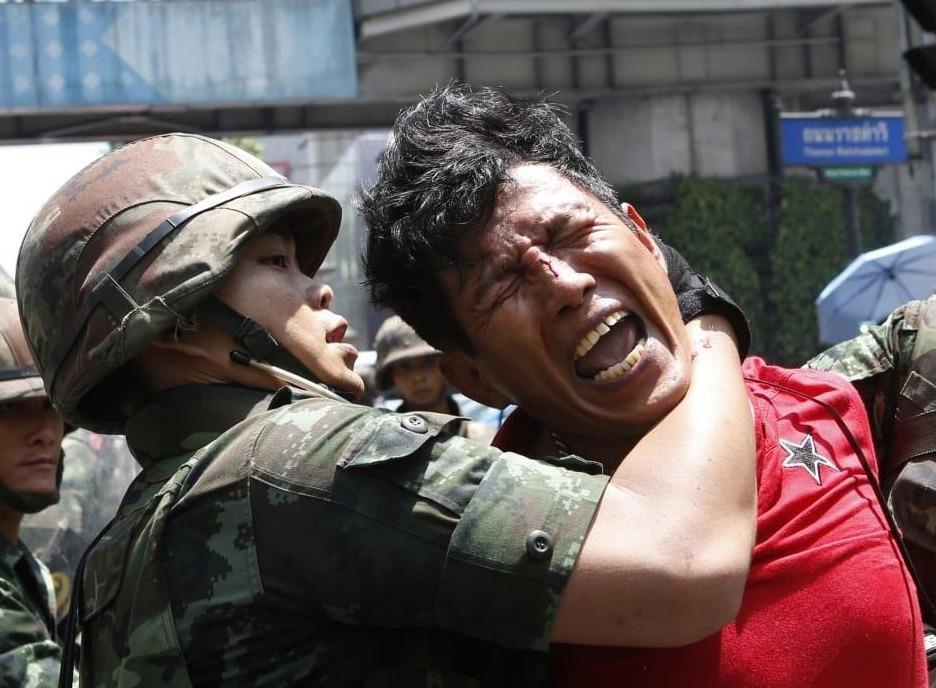 Thach thuc xoa bo van hoa 'quan doi dao chinh' sau bau cu Thai Lan hinh anh