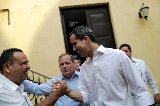Maduro va Guaido Venezuela anh 2