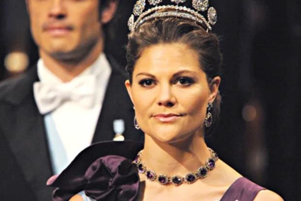 Cong chua Thuy Dien tham Viet Nam, hoi dam voi Pho chu tich nuoc hinh anh