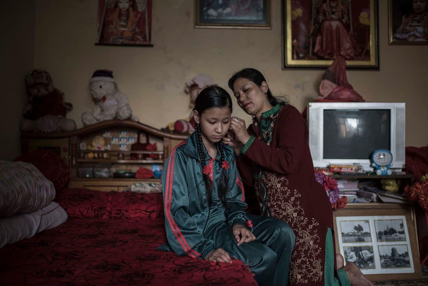 nu than song o Nepal anh 9