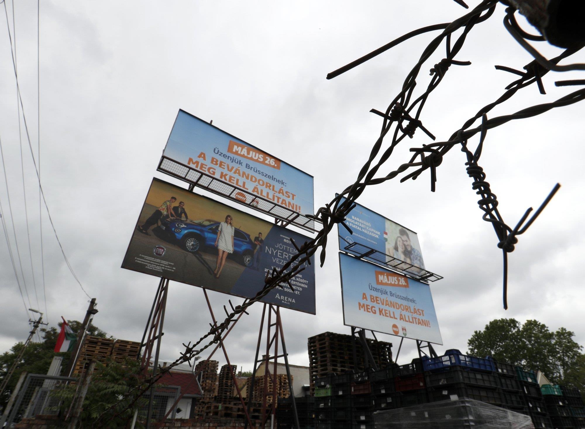 nhung cach tranh cu ky quac o Hungary anh 3