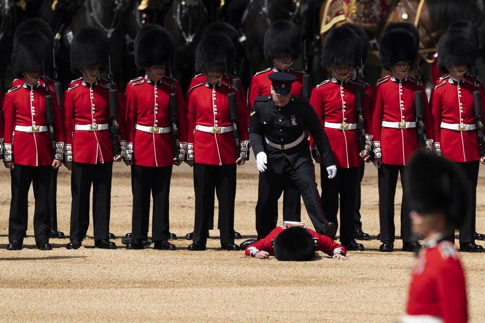 dieu hanh mung sinh nhat Nu hoang anh 2
