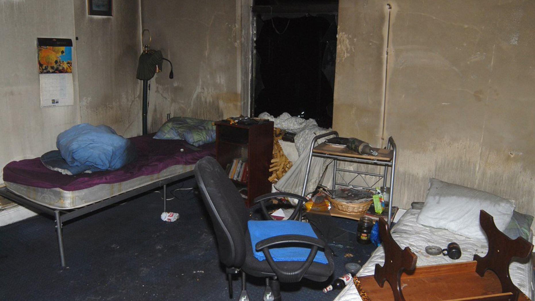 nô lệ hiện đại ảnh 1 no le hien dai anh 1