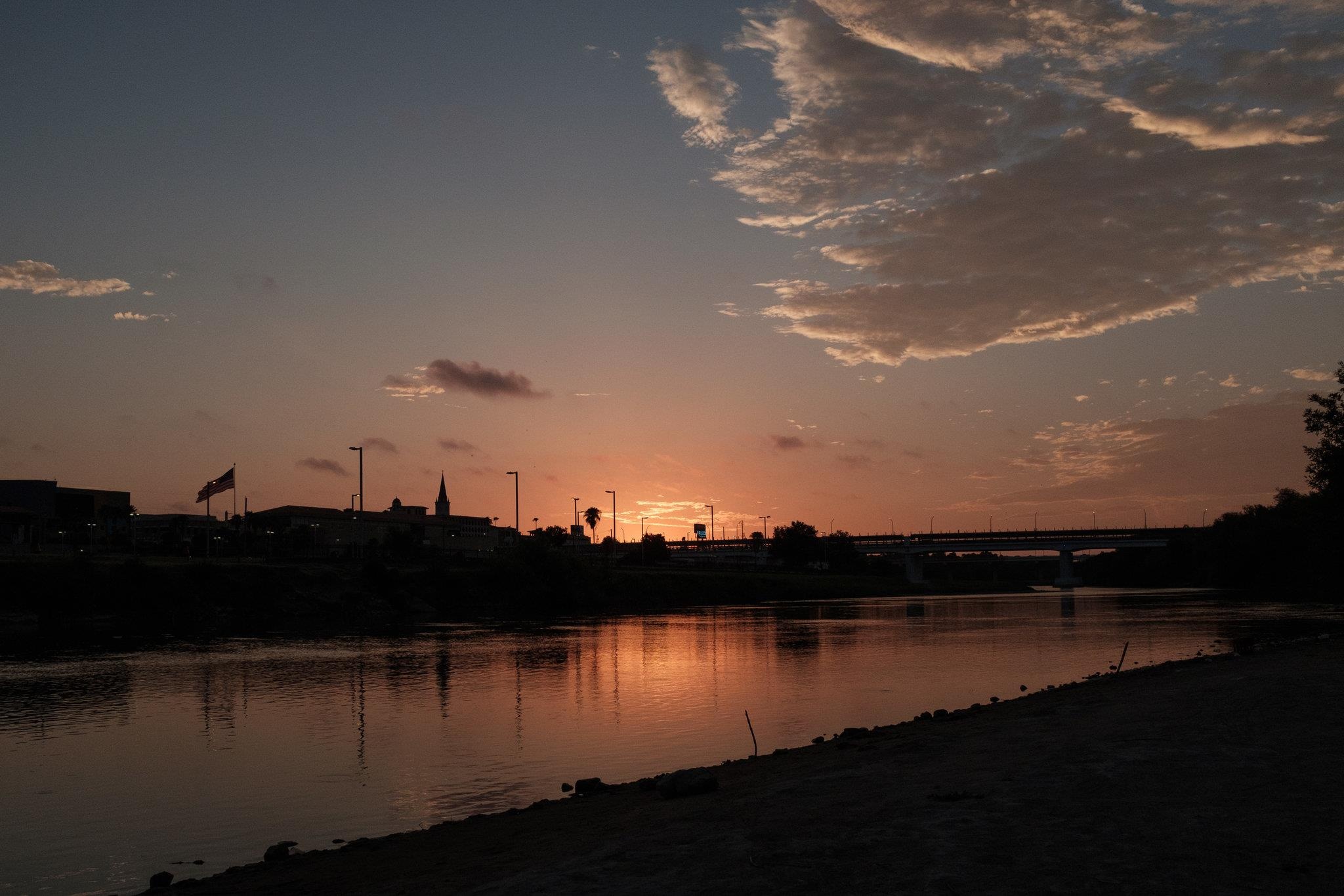 di dan khong dam ra ngoai anh 7