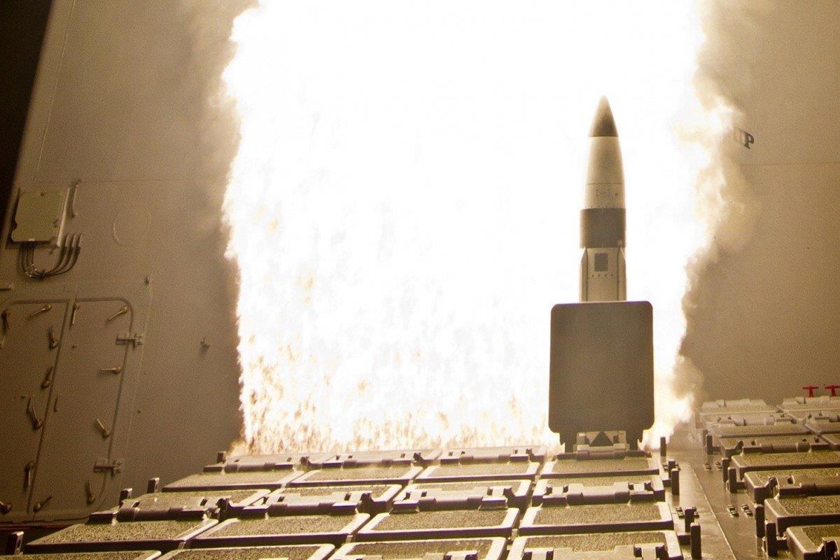 Lau Nam Goc huy hop dong 'sat thu danh chan' 1 ty USD voi Boeing hinh anh